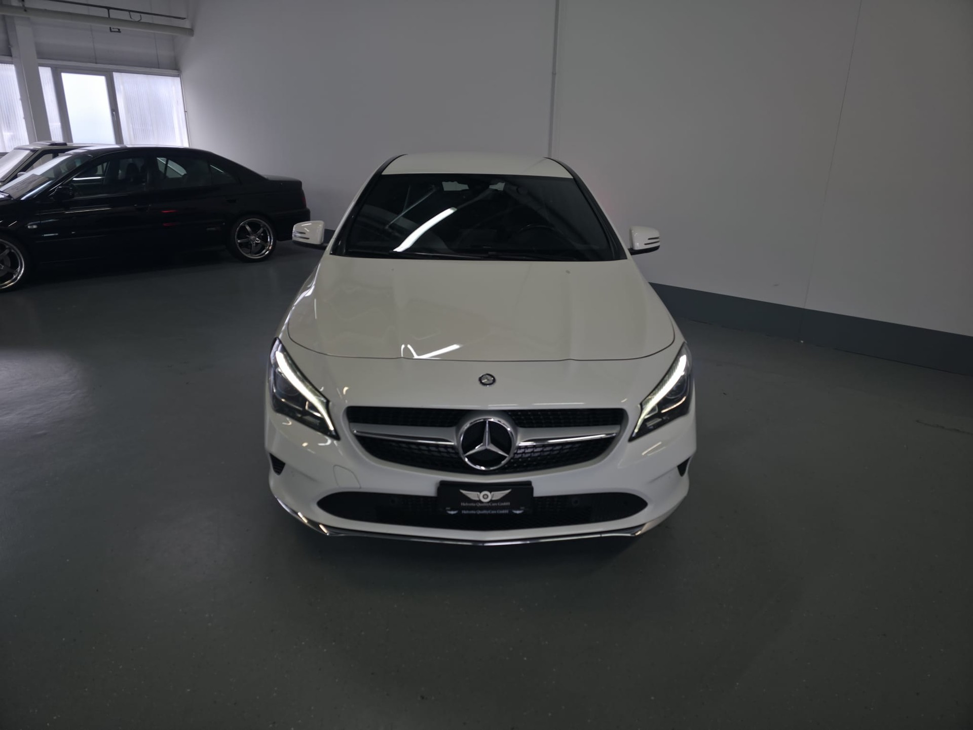 MERCEDES-BENZ CLA Shooting Br. 200 d Swiss Star Urban 4M 7G-DCT-image-4