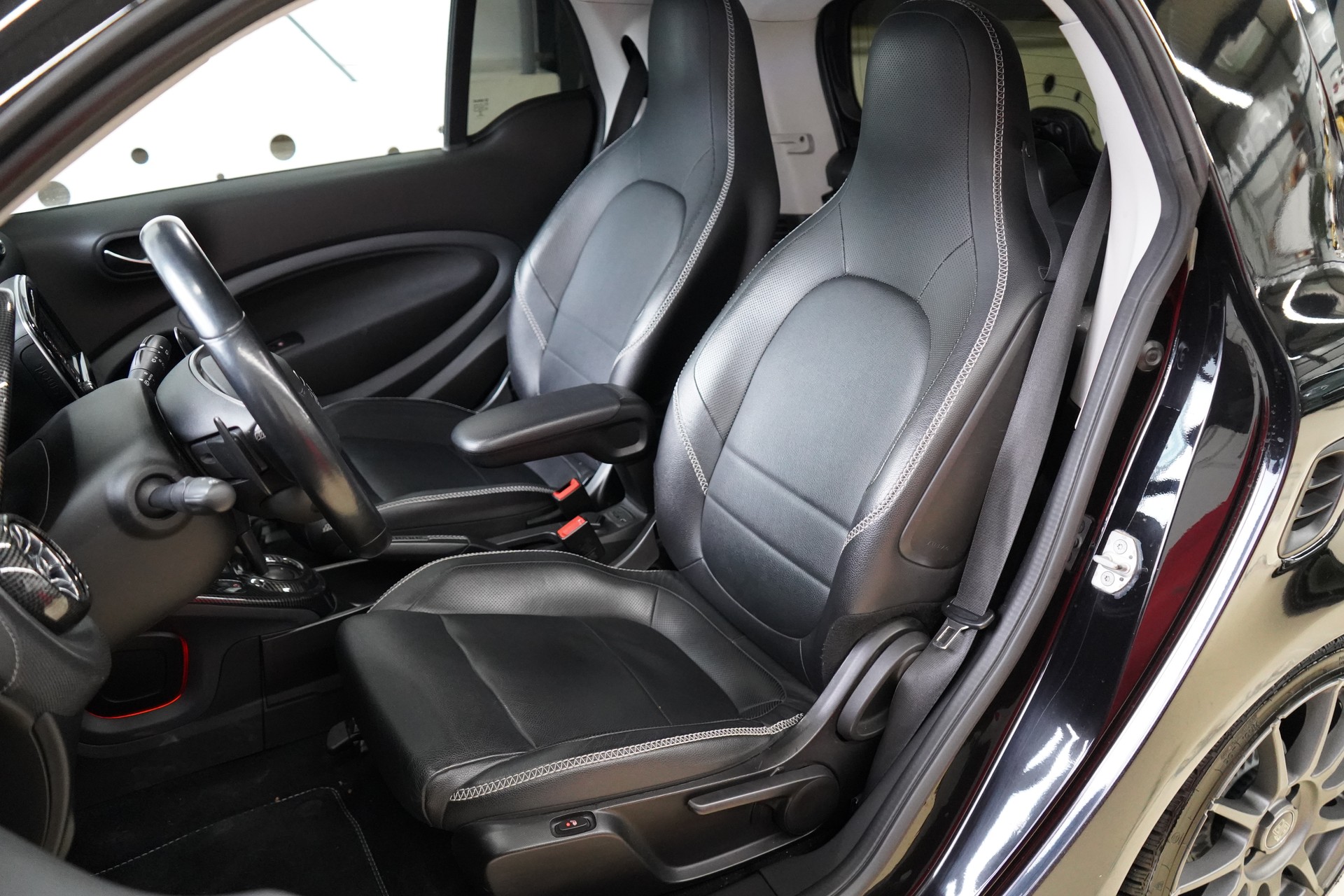 SMART fortwo Brabus Xclusive twinmatic-image-22