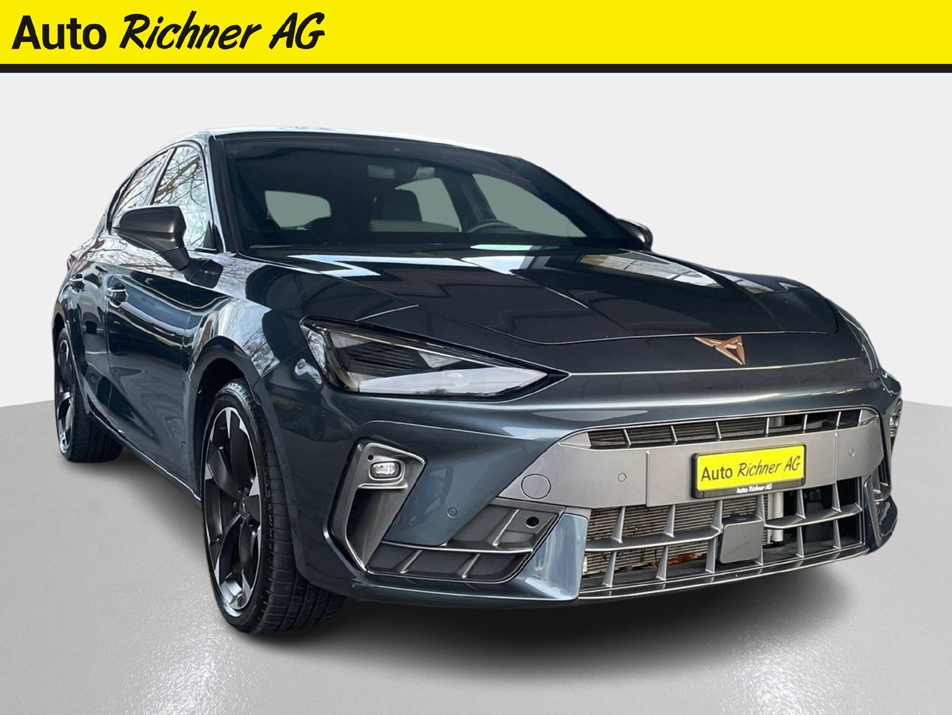CUPRA Leon 1.5 eTSI DSG-image-0