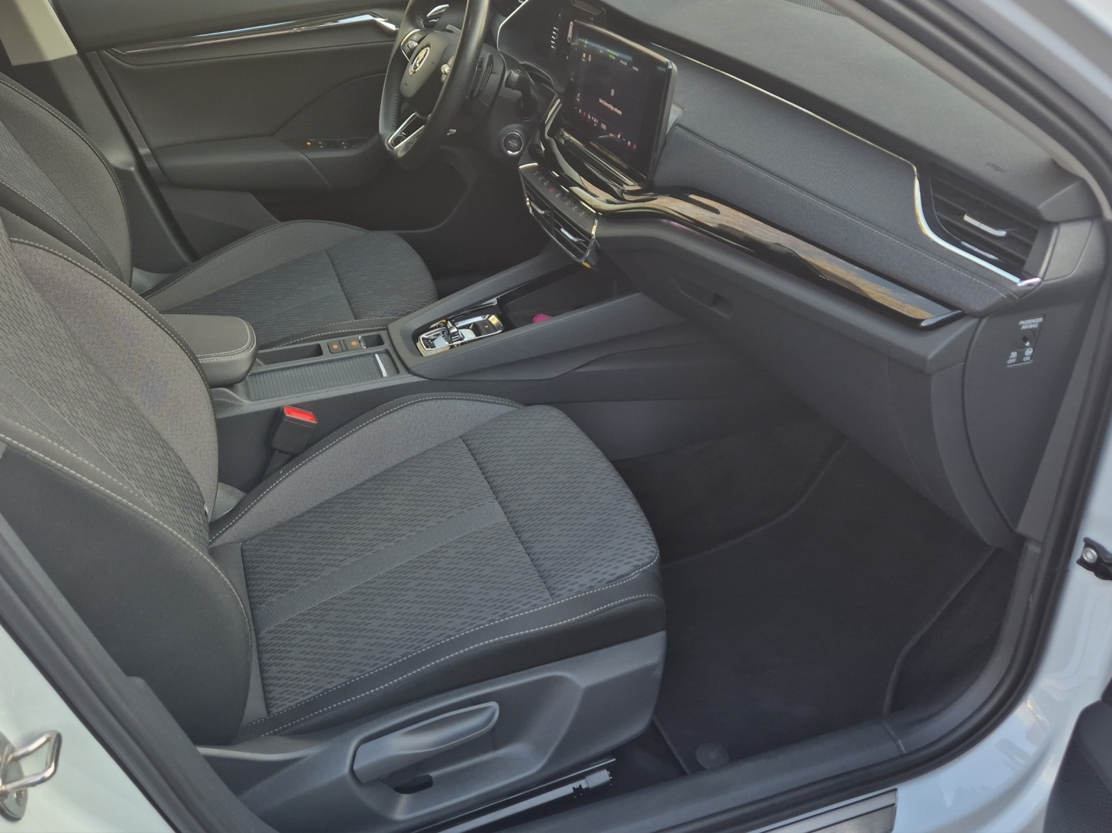 SKODA Octavia Combi 1.5 TSI mHEV DSG Style*Anhängerkupplung*-image-15