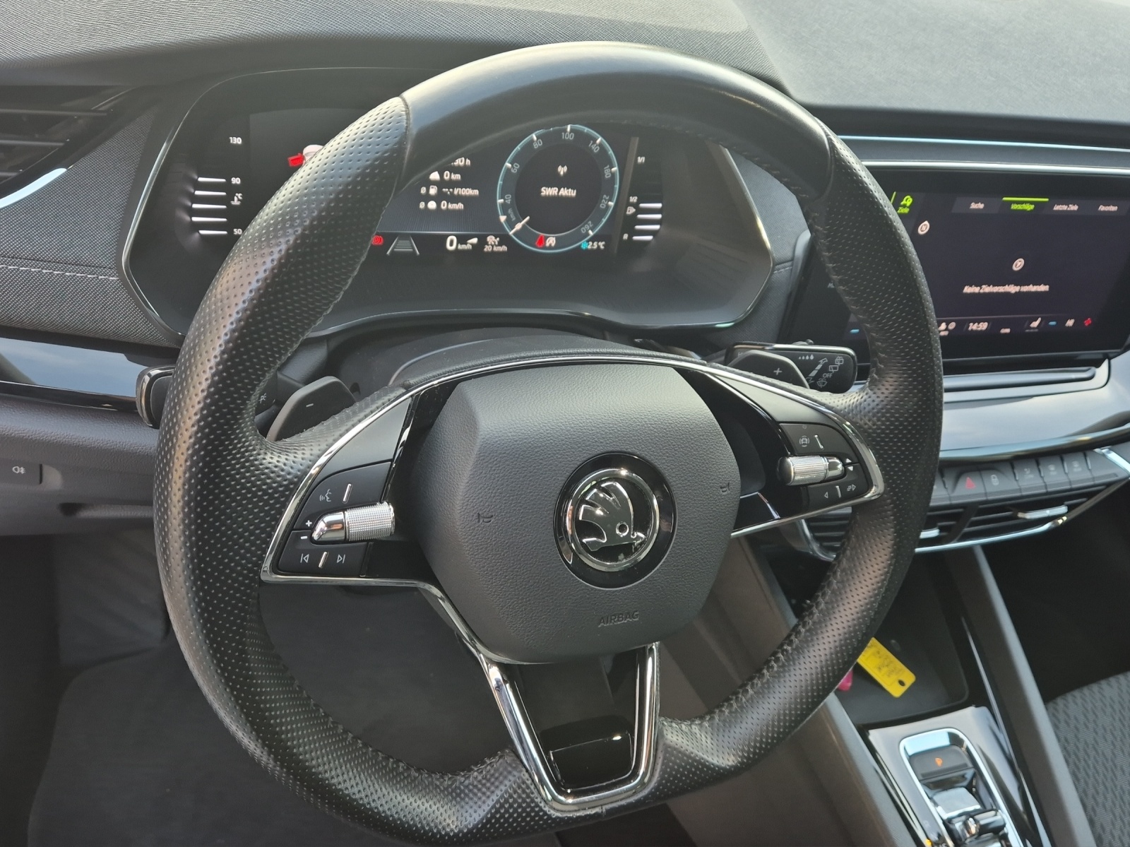 SKODA Octavia Combi 1.5 TSI mHEV DSG Style*Anhängerkupplung*-image-7