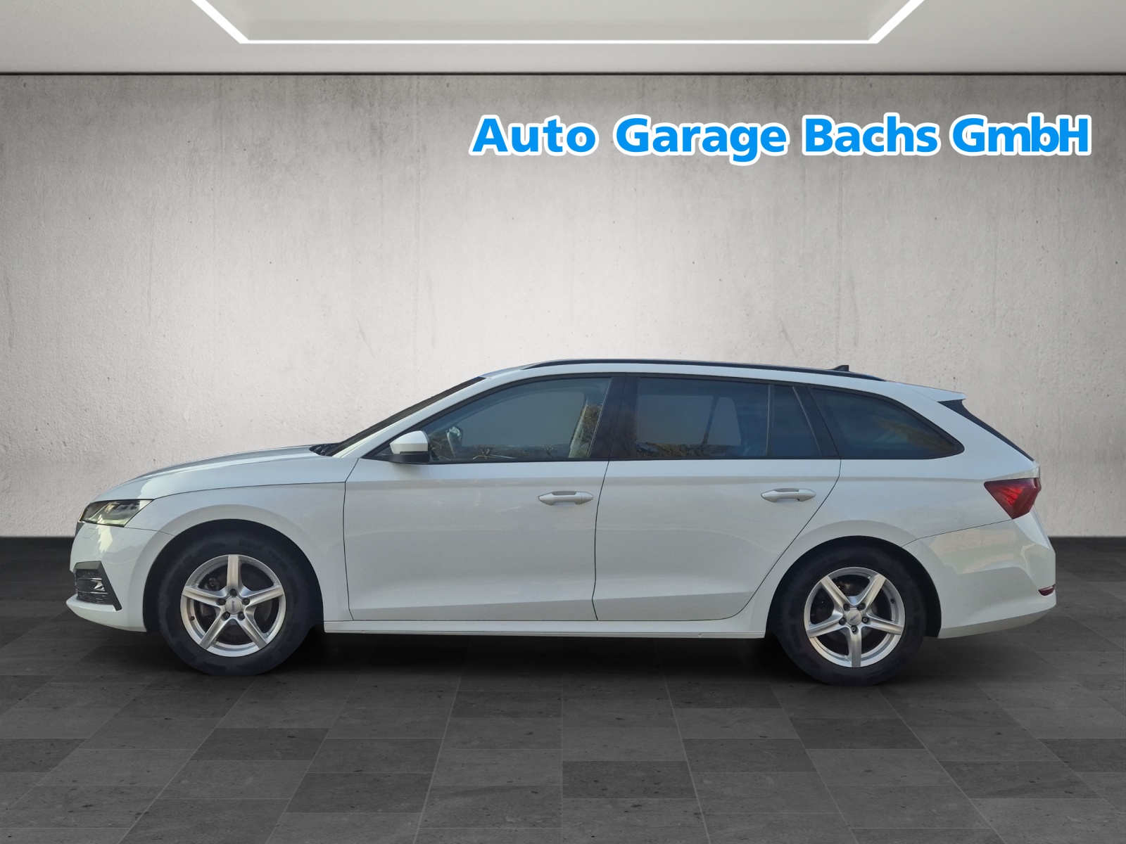 SKODA Octavia Combi 1.5 TSI mHEV DSG Style*Anhängerkupplung*-image-1