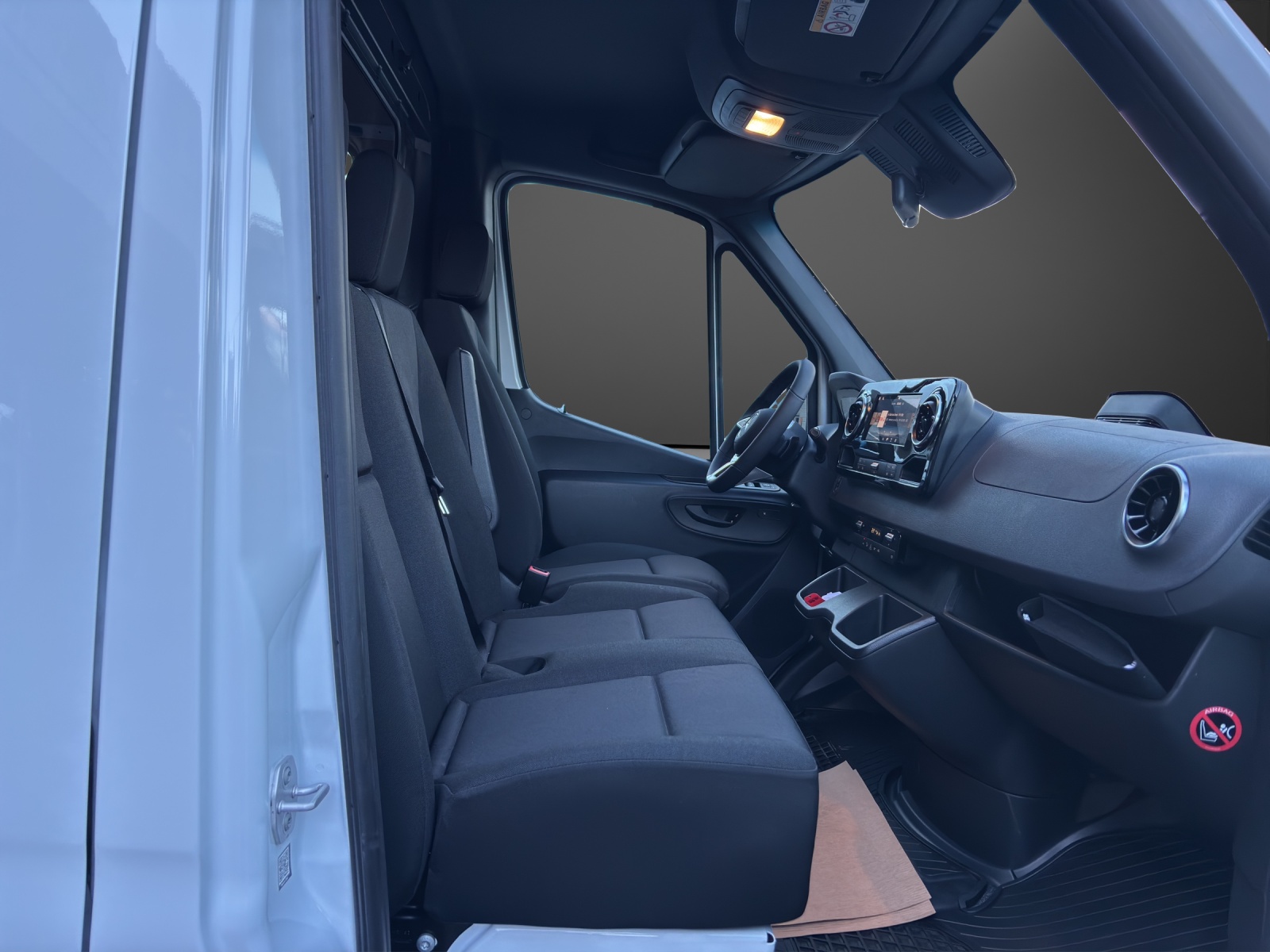 MERCEDES-BENZ Sprinter 319 CDI Standard 9G-TRONIC-image-7