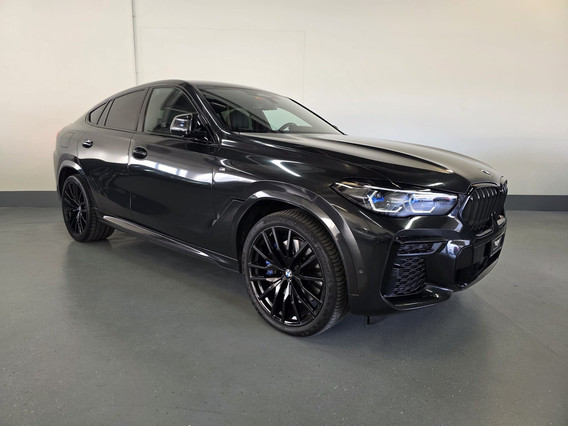BMW X6 xDrive 48V 40d Steptronic M Sport-image-2