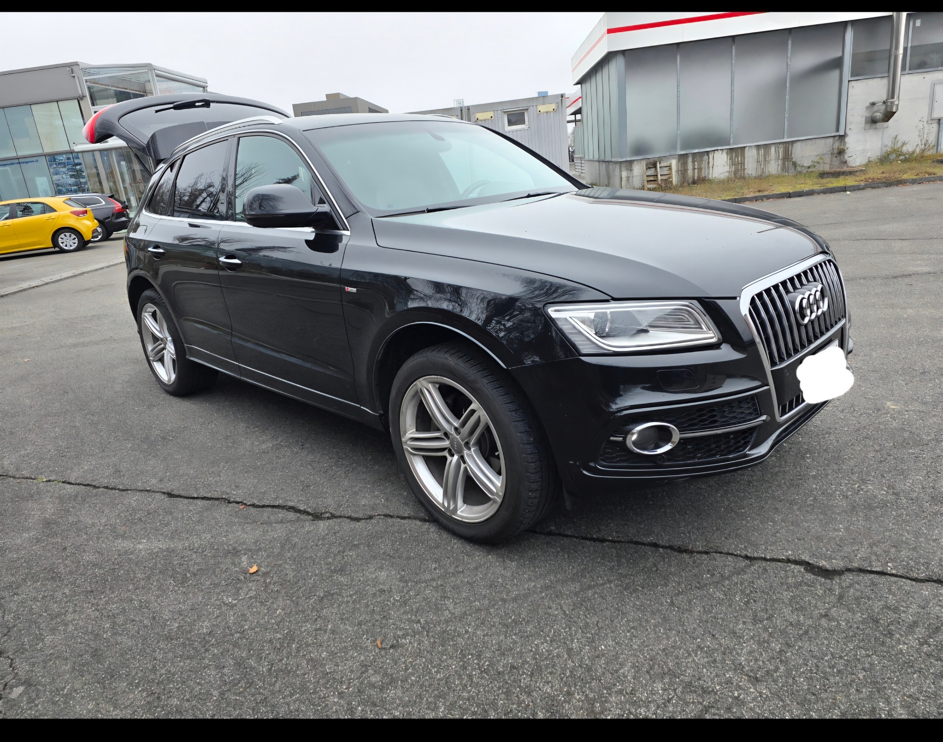 AUDI Q5 2.0 TDI quattro S-Line frisch MFK 11.2025