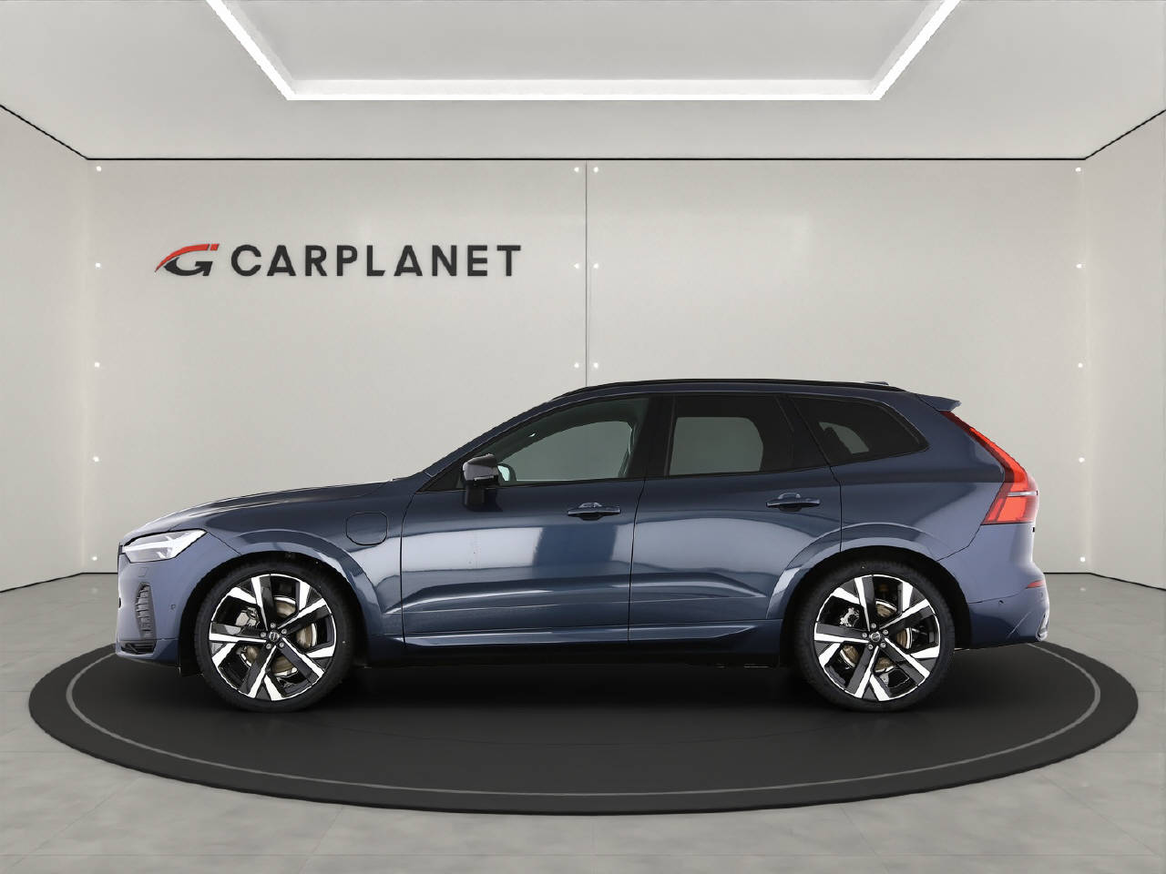 VOLVO XC60 2.0 T8 TE Black Edition eAWD-image-1