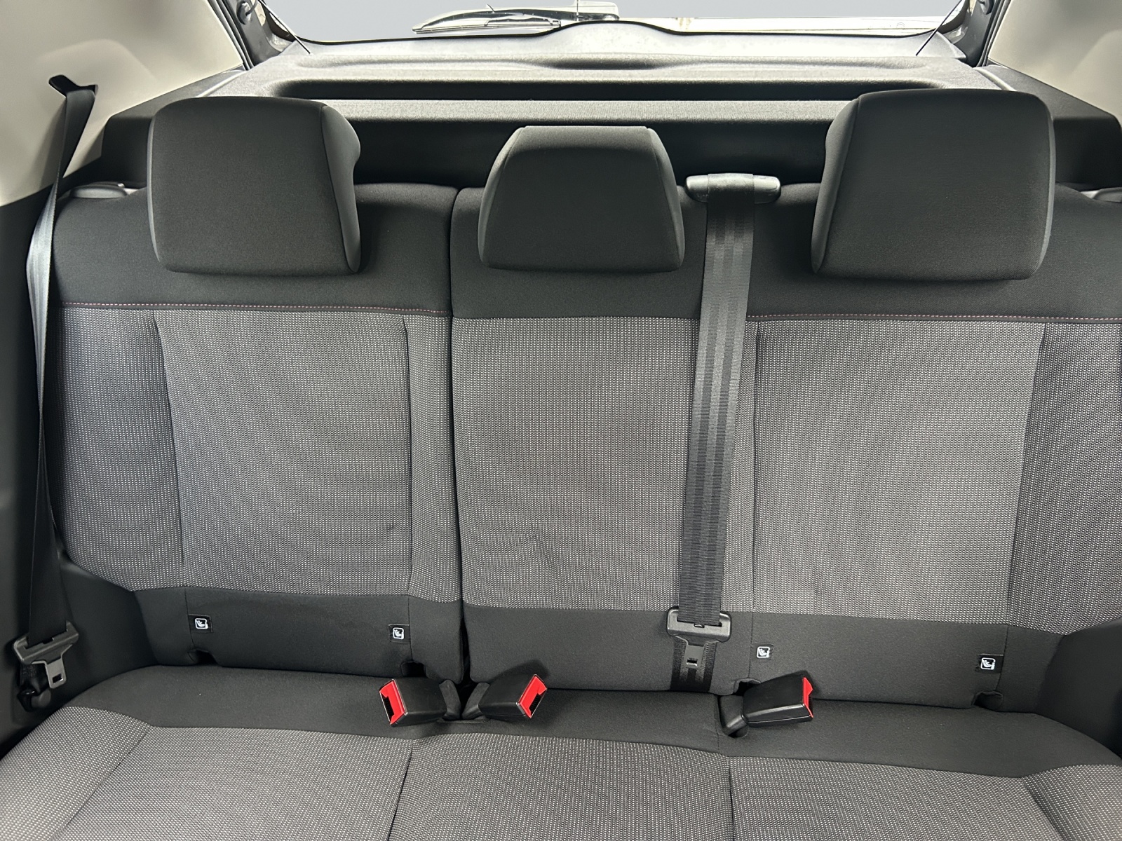 CITROEN C4 CACTUS 1.2 PureTech Feel-image-8