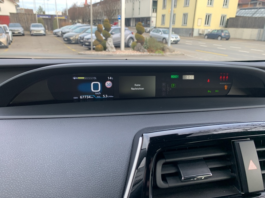 TOYOTA Prius 1.8 VVT-i HSD AWD-i Premium-image-11