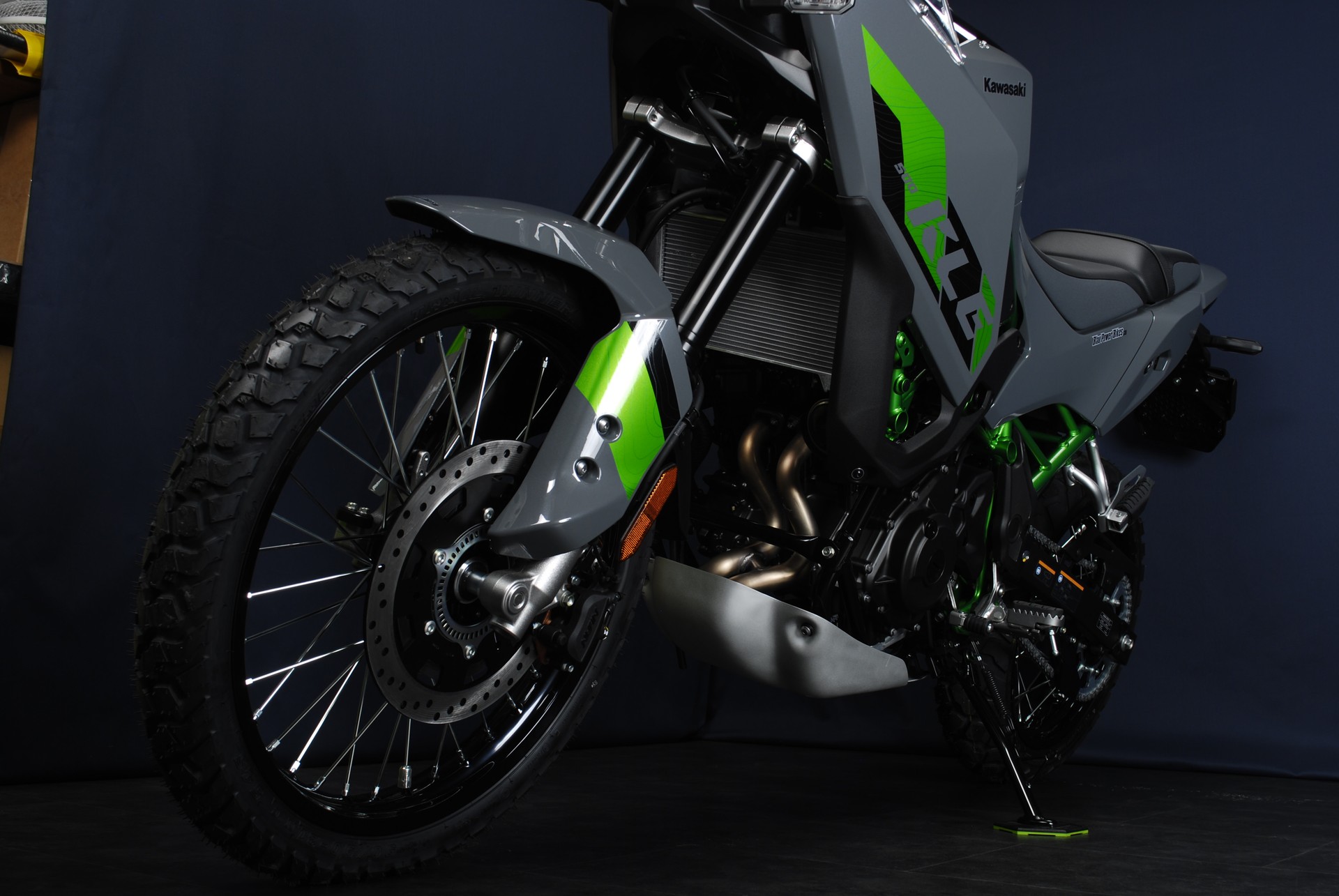 KAWASAKI KLE500 SE MY26-image-7