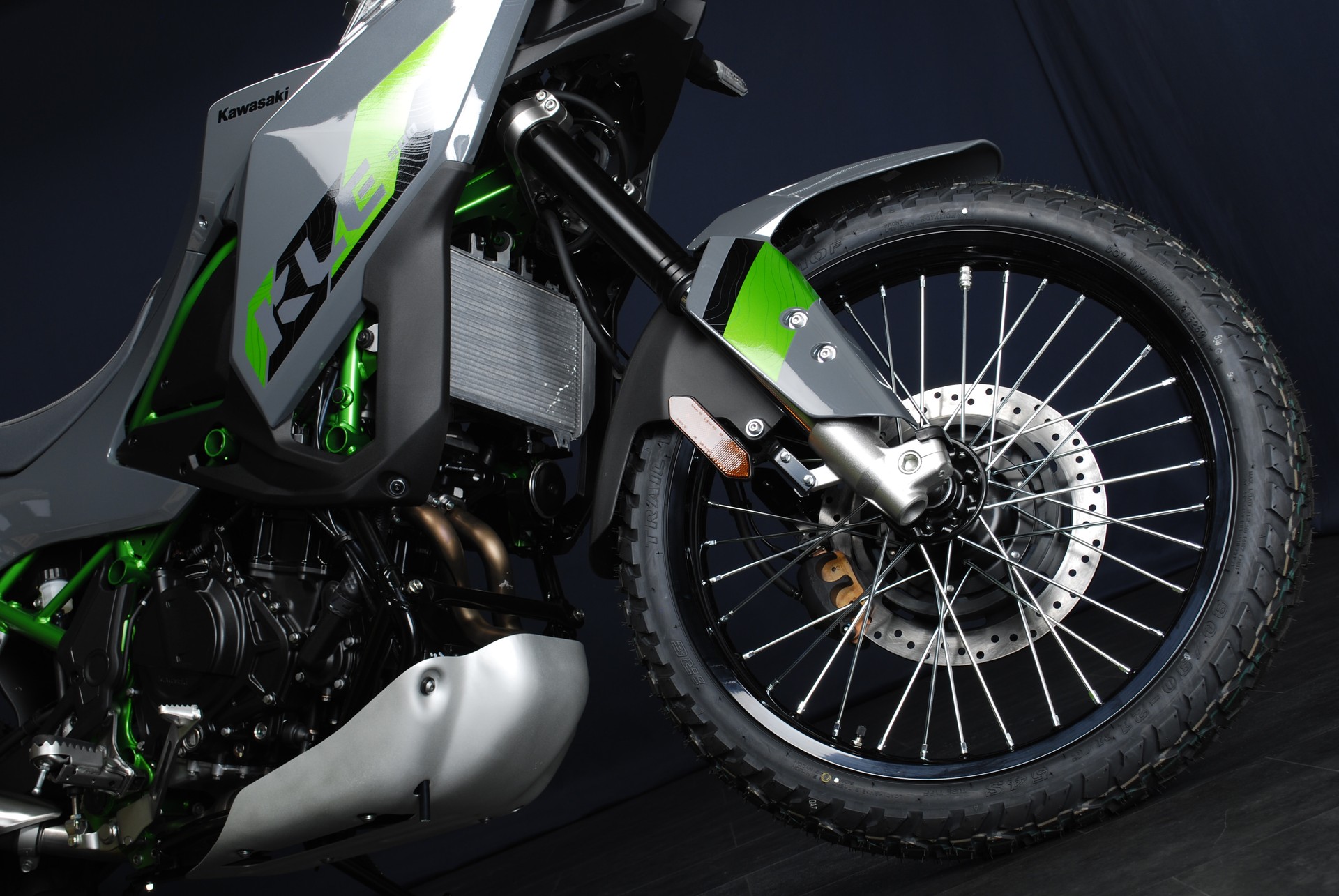 KAWASAKI KLE500 SE MY26-image-5