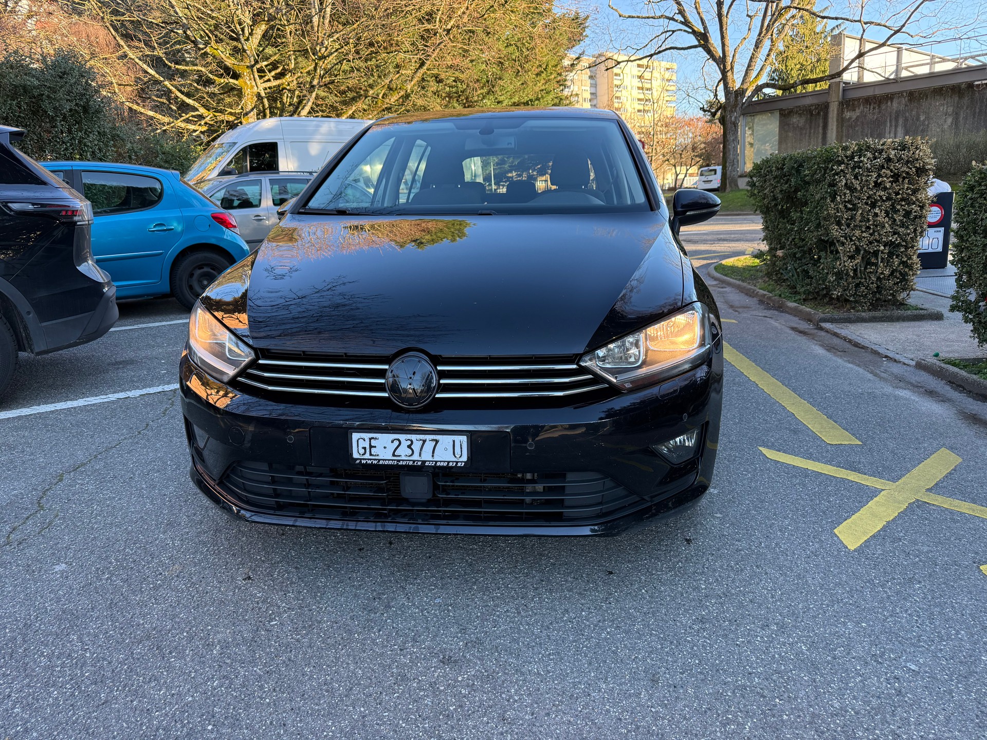 VW Golf Sportsvan 1.4 TSI Comfortline DSG-image-1