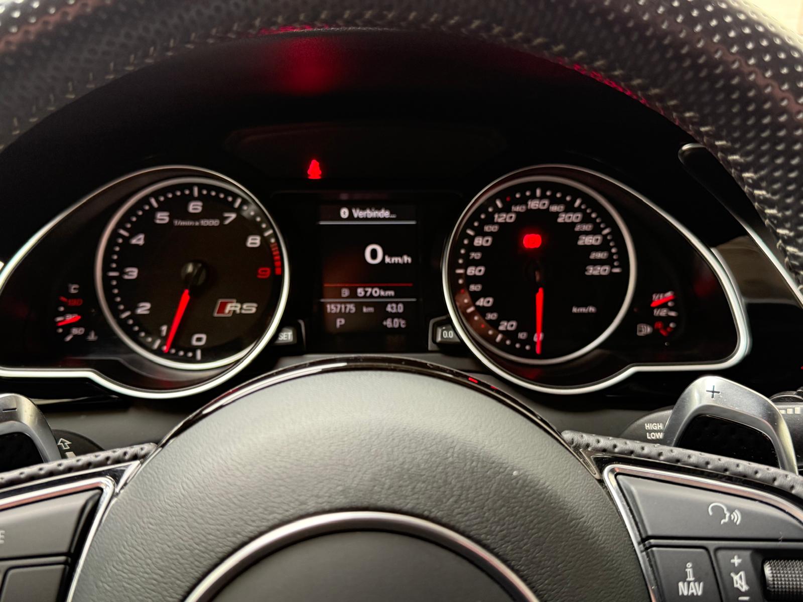AUDI RS5 Cabrio 4.2 FSI quattro S-tronic-image-9