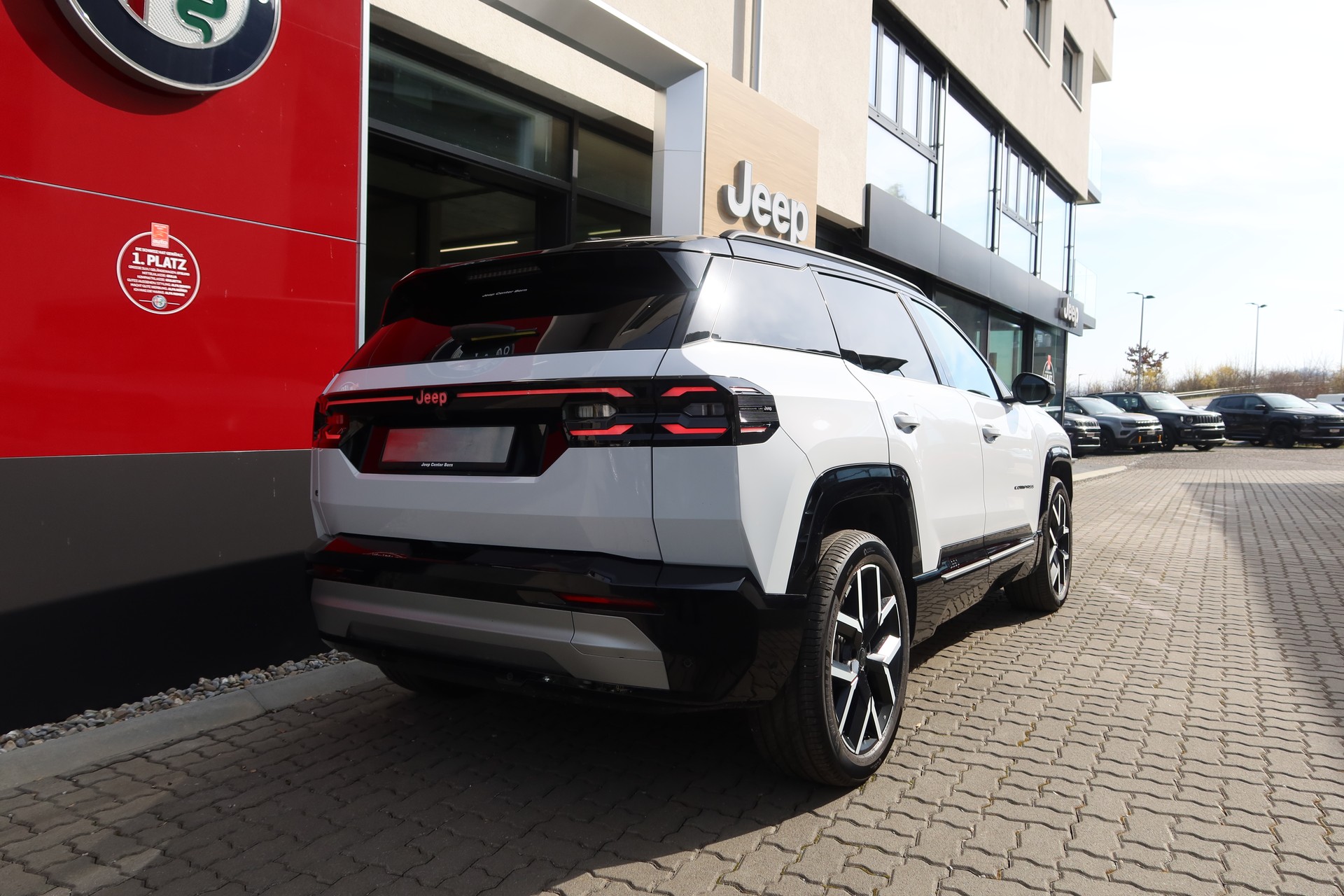 JEEP Compass Elektro 74kWh FirstEd.-image-4