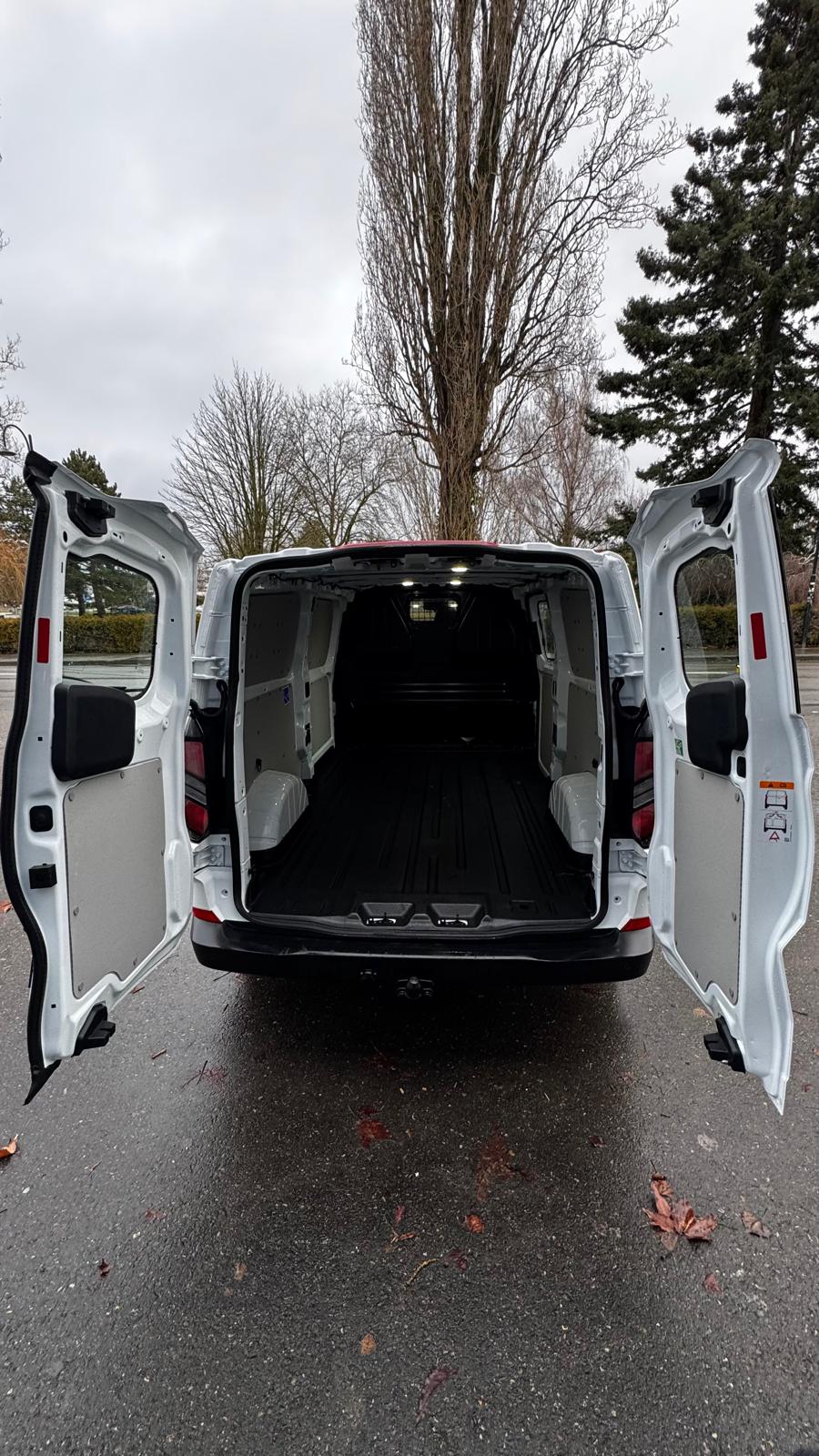 FORD Transit Custom Van 280 L2H1 Trend-image-5
