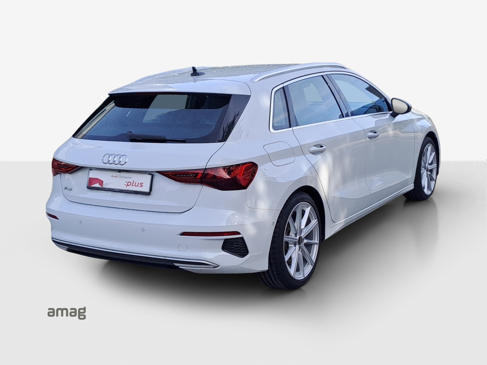 AUDI A3 Sportback 35 TFSI advanced Attraction S-tronic-image-4