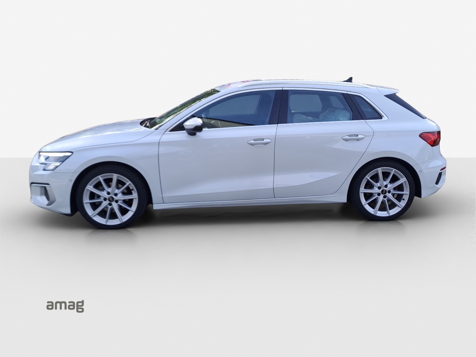 AUDI A3 Sportback 35 TFSI advanced Attraction S-tronic-image-1
