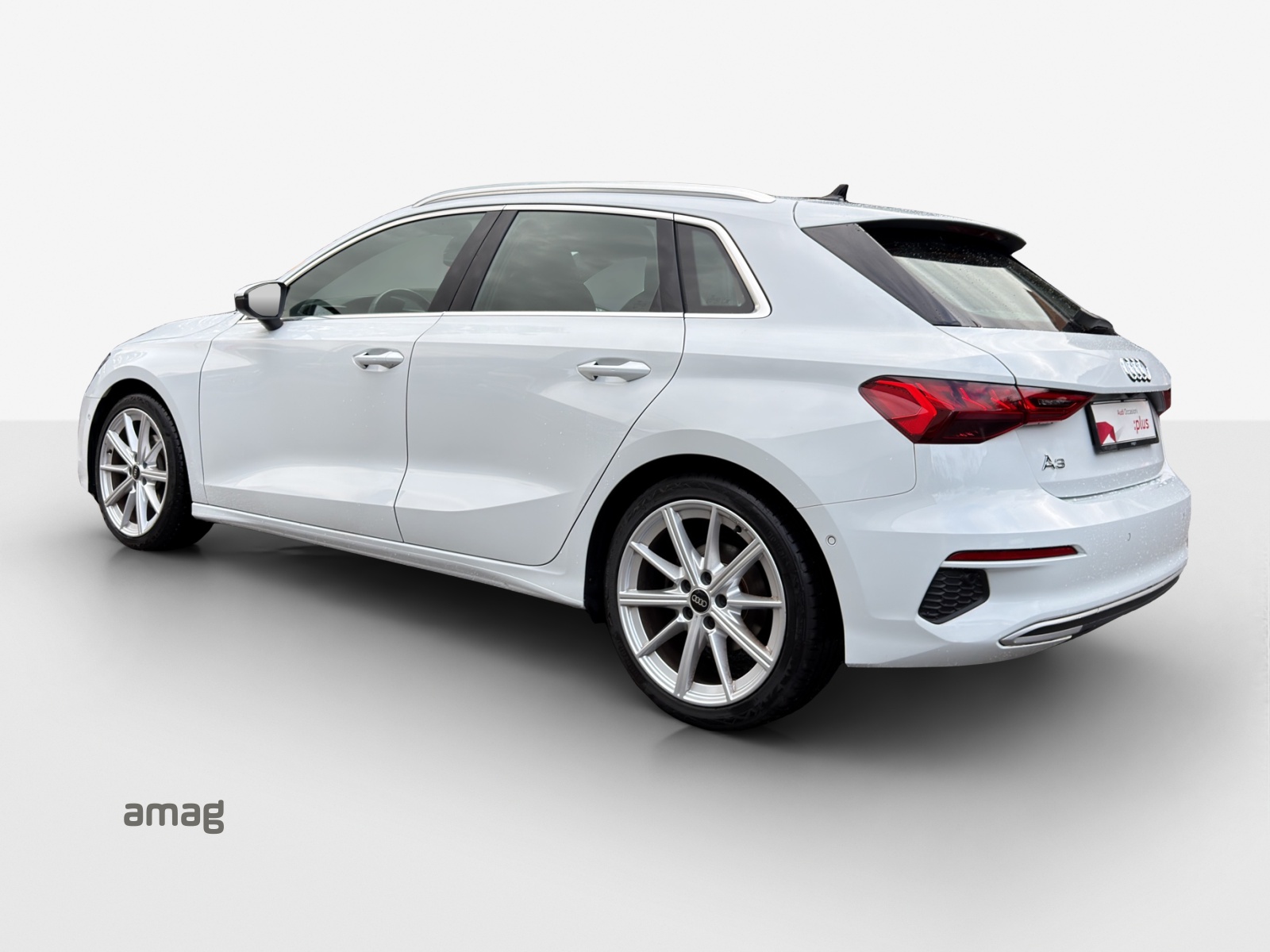 AUDI A3 Sportback 35 TFSI advanced Attraction S-tronic-image-2