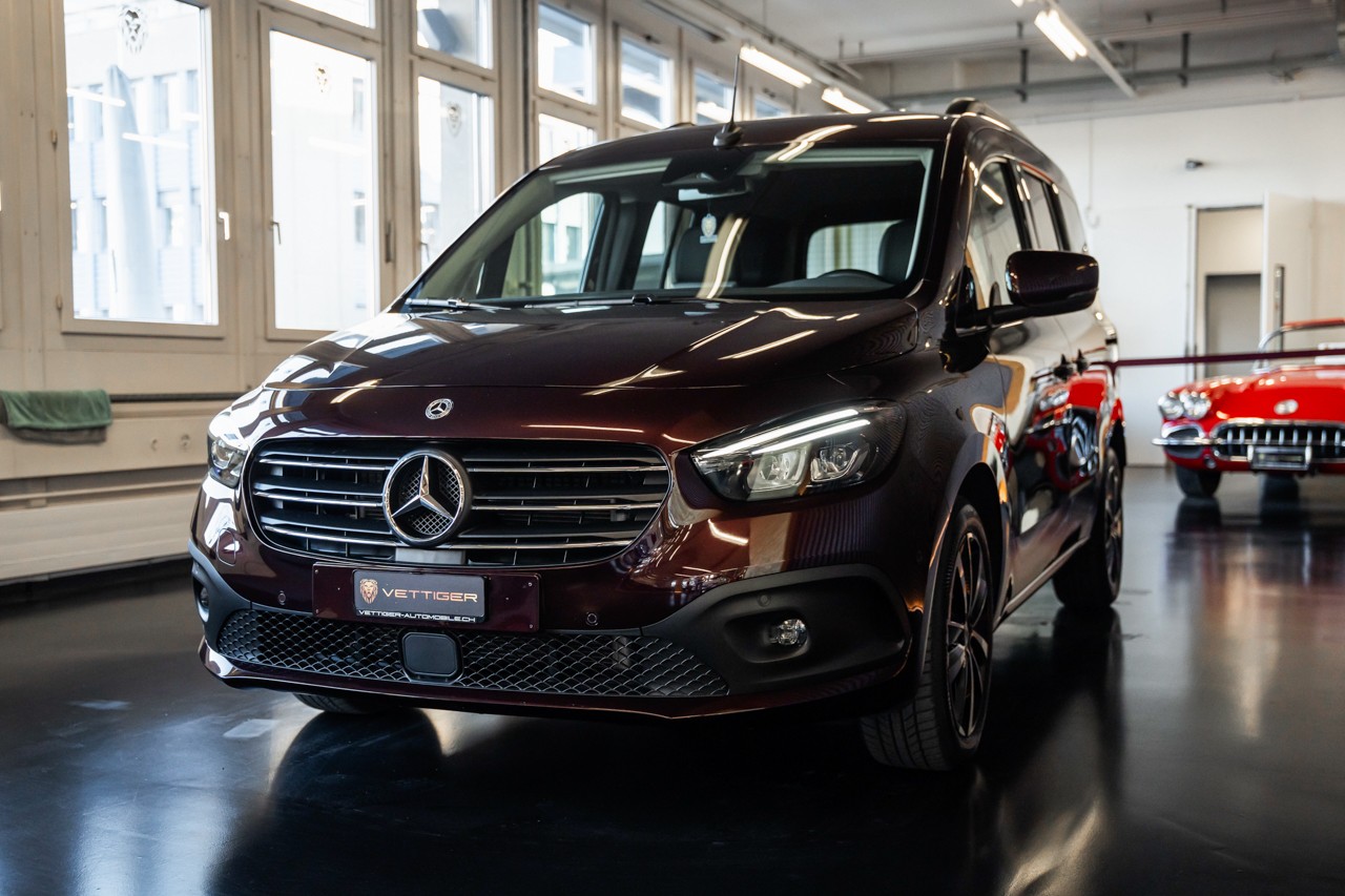 MERCEDES-BENZ T-Klasse 180D Style Automat-image-3