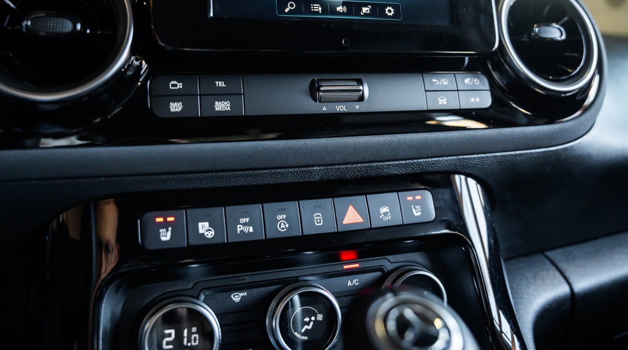MERCEDES-BENZ T-Klasse 180D Style Automat-image-25