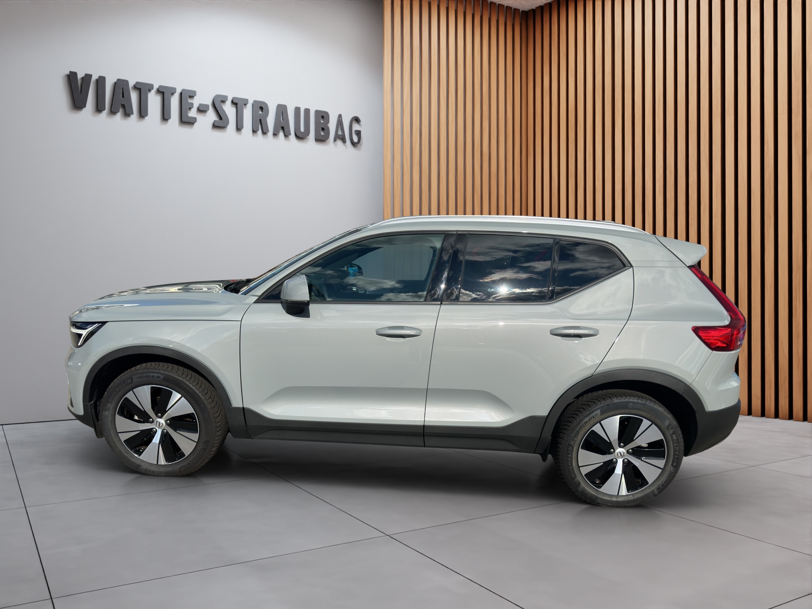VOLVO XC40 1.5 T2 Core-image-1
