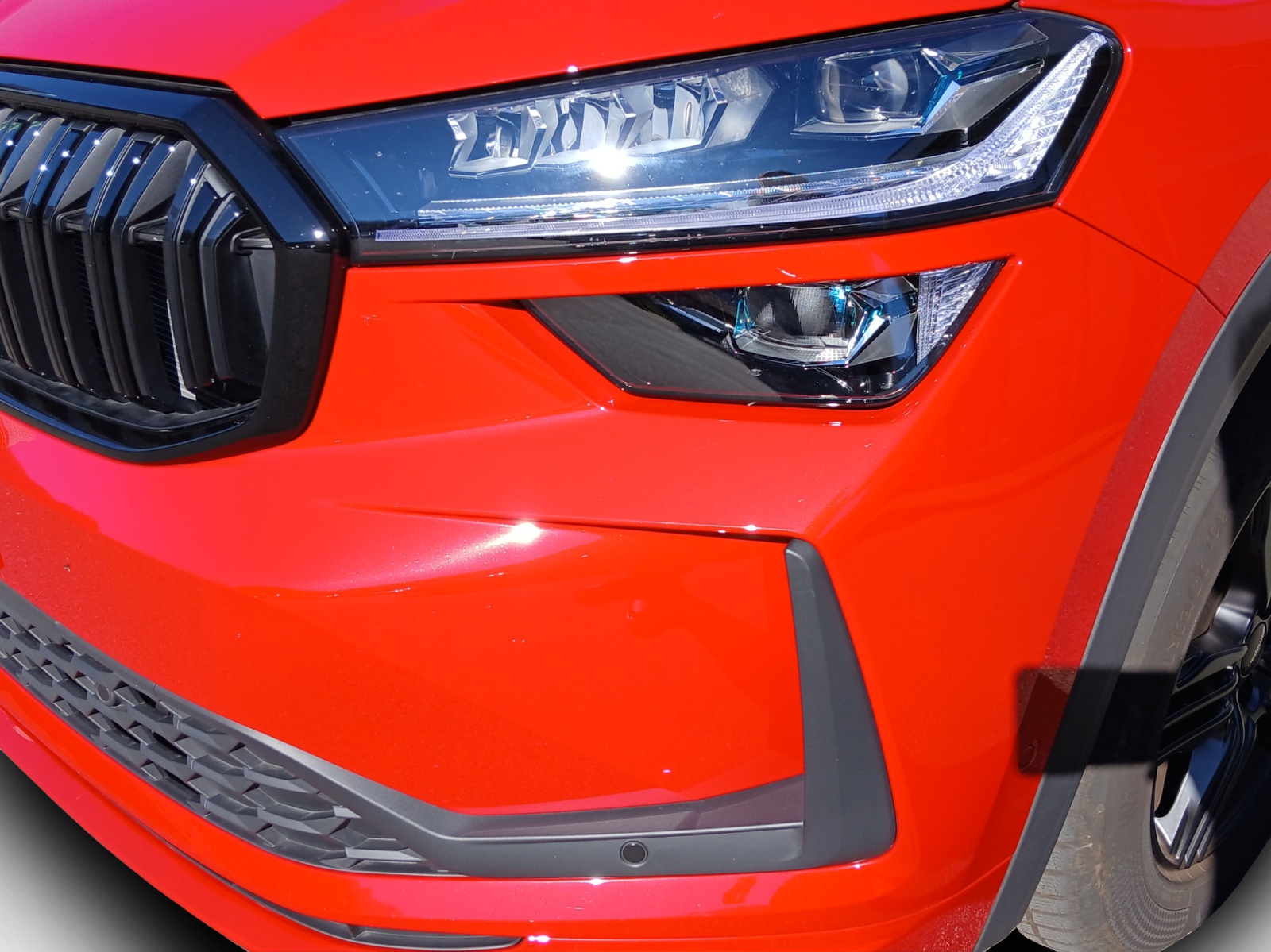 SKODA Kodiaq 2.0 TSI Sportline 4x4-image-15