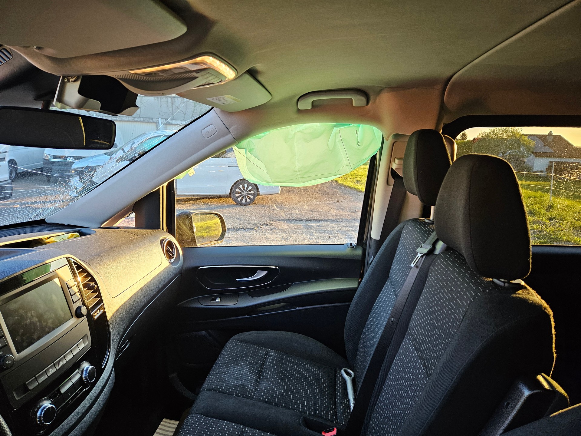 MERCEDES-BENZ Vito 116 CDI Lang Select Tourer 4Matic 9G-Tronic 9 SITZE BESCHADIG ENDOMMAGE-image-9