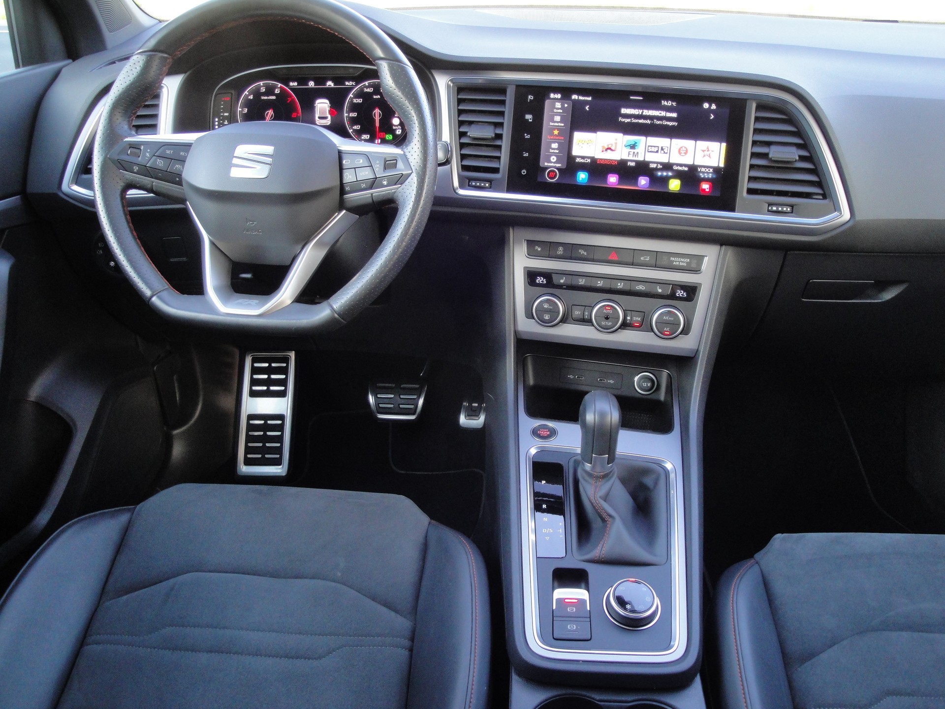 SEAT Ateca 2.0TSI HO FR 4D-image-11
