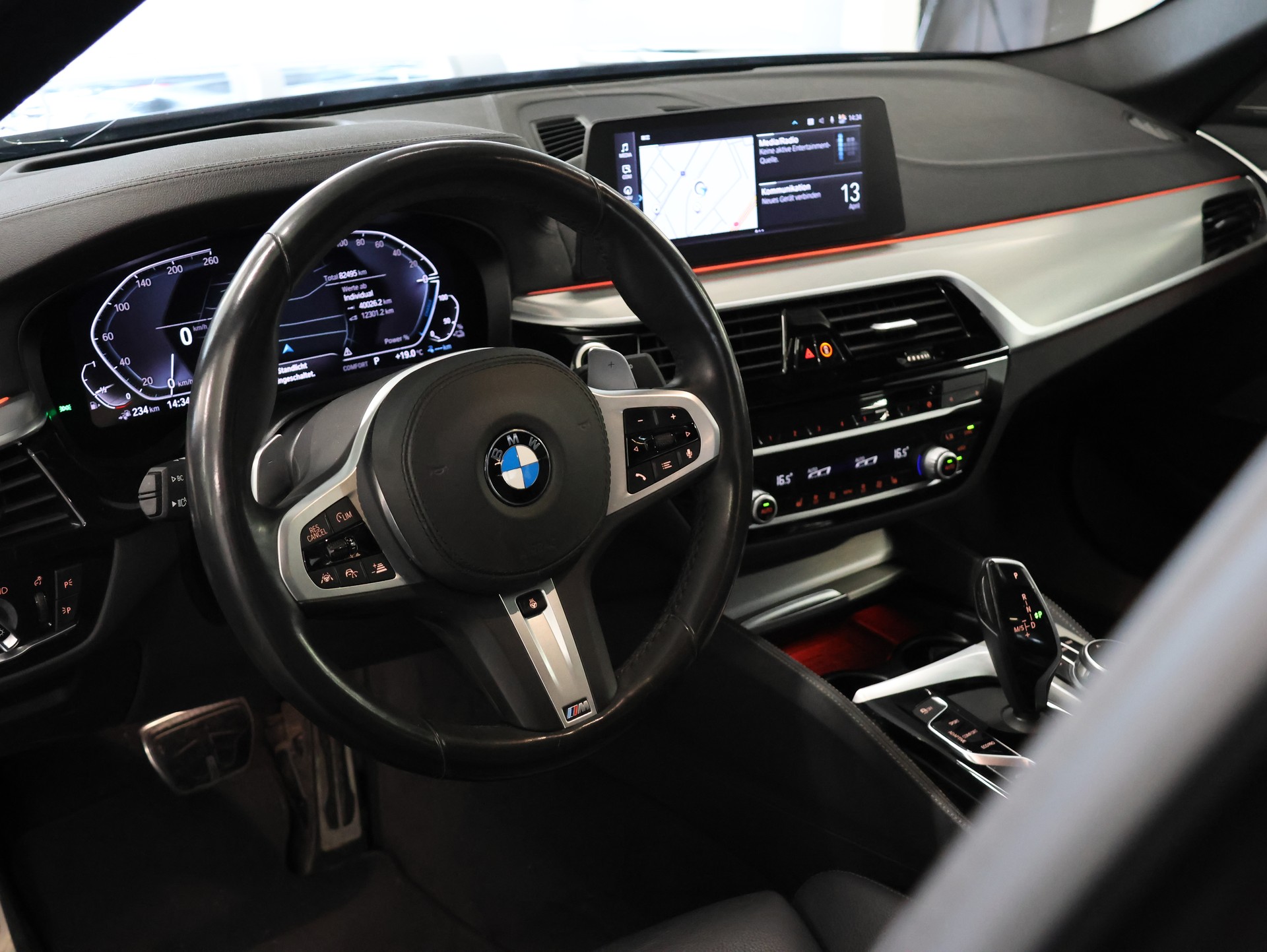 BMW 530e xDrive Sport Line Steptronic *Harman Kardon* *M-Packet* *360 Kamera*-image-22