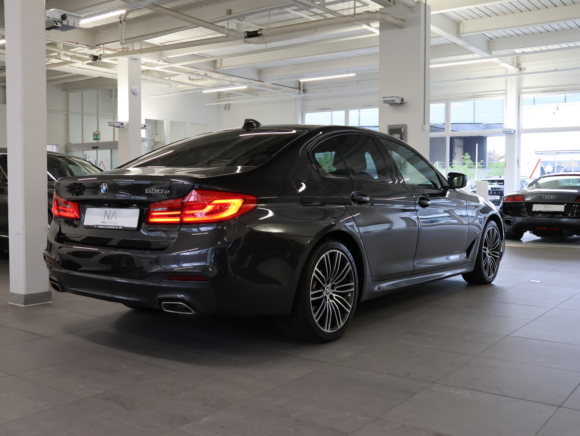 BMW 530e xDrive Sport Line Steptronic *Harman Kardon* *M-Packet* *360 Kamera*-image-5