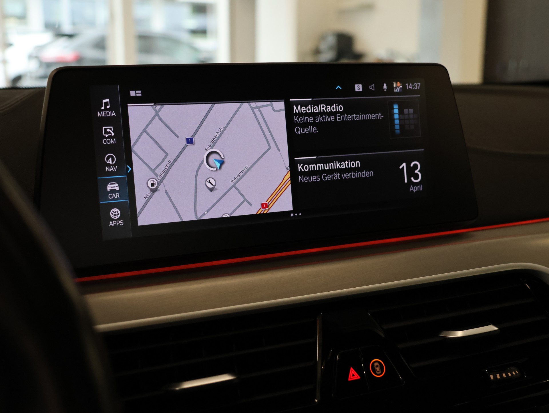 BMW 530e xDrive Sport Line Steptronic *Harman Kardon* *M-Packet* *360 Kamera*-image-26