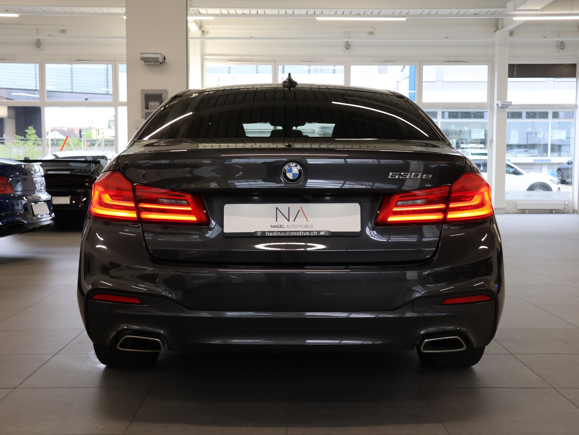 BMW 530e xDrive Sport Line Steptronic *Harman Kardon* *M-Packet* *360 Kamera*-image-4