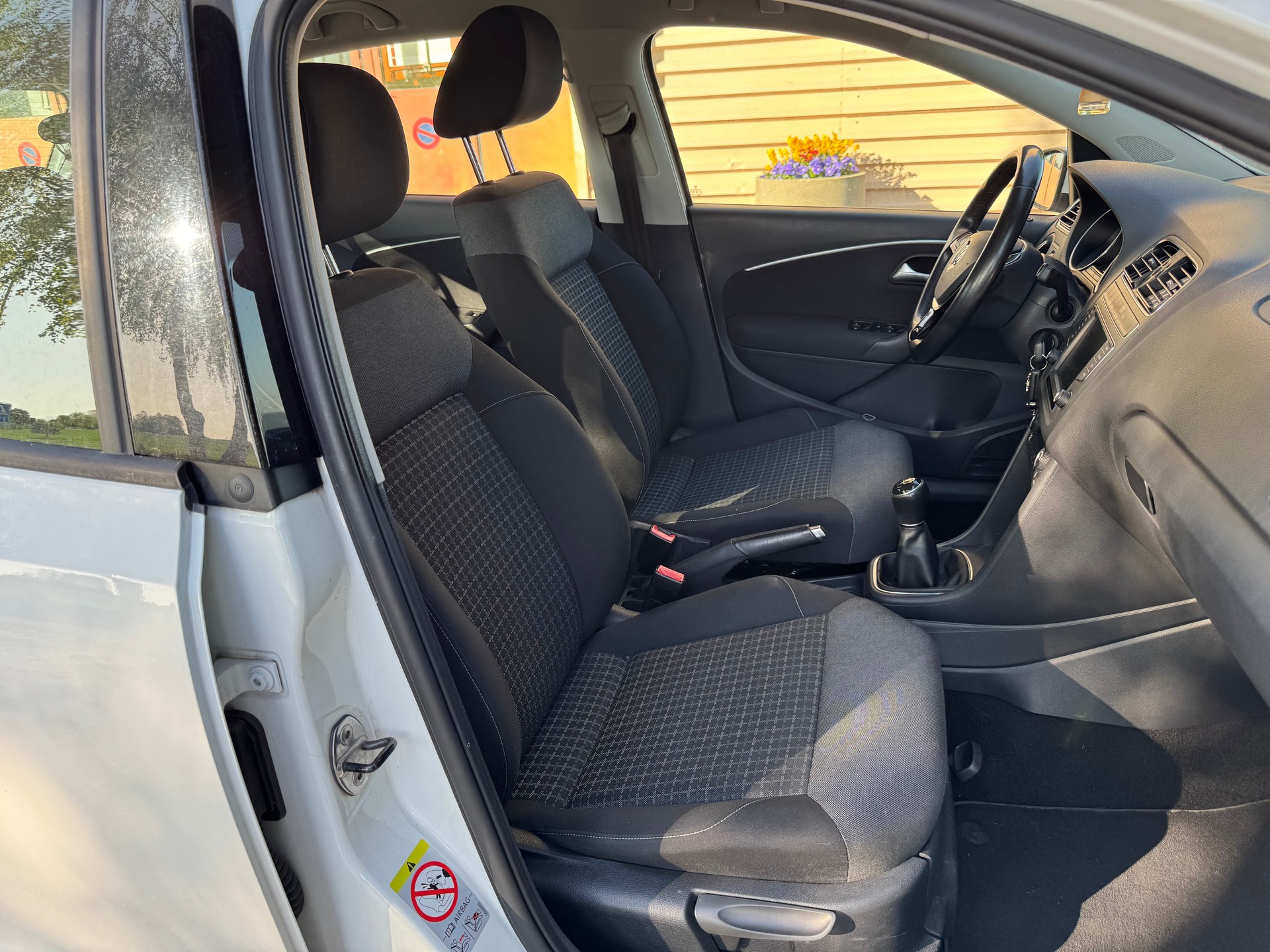VW Polo 1.2 TSI BMT Comfortline-image-5