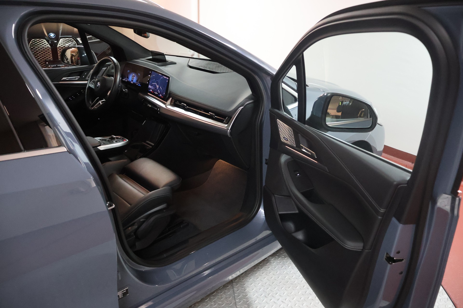 BMW 230e xDrive Active Tourer M Sport-image-13