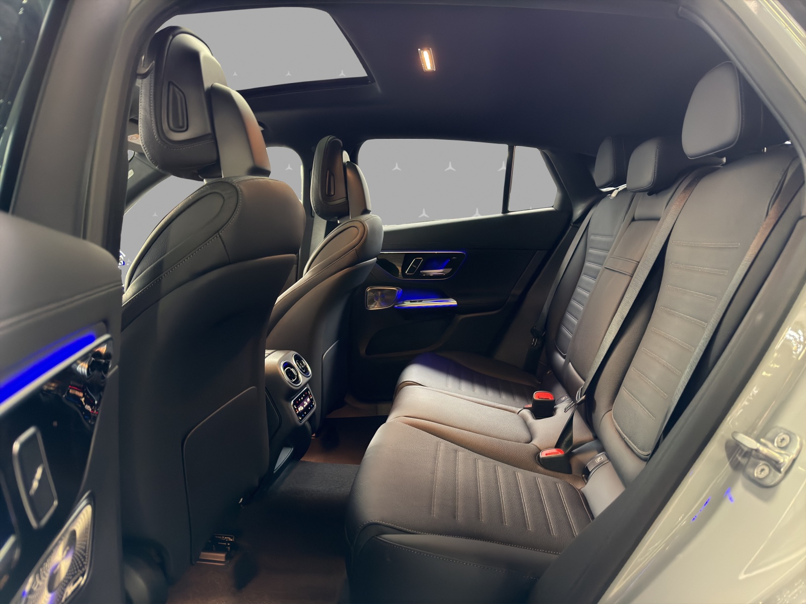 MERCEDES-BENZ GLC Coupé 450 d 4Matic 9G-Tronic-image-13