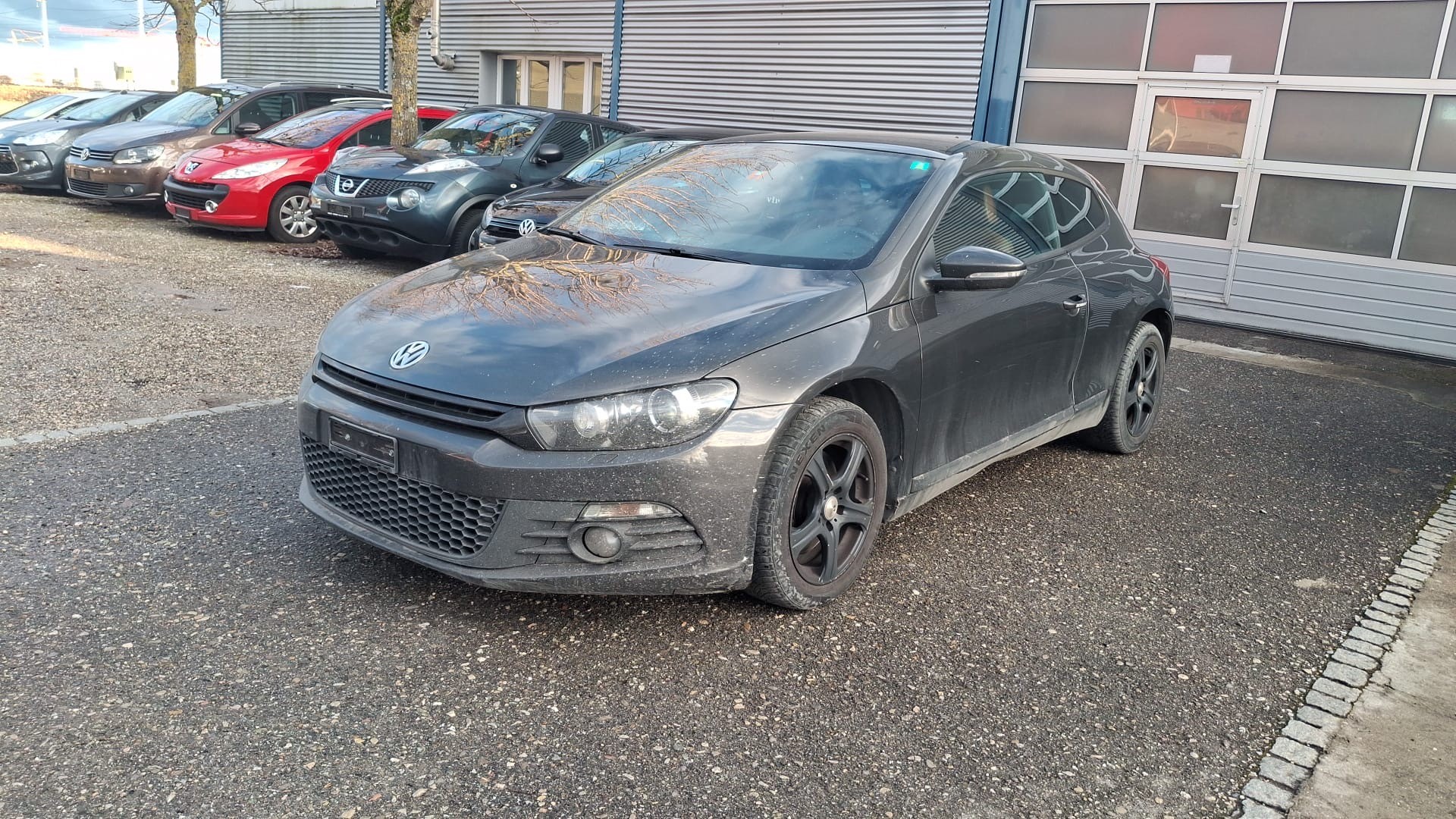 VW Scirocco 2.0 TSI DSG-image-1