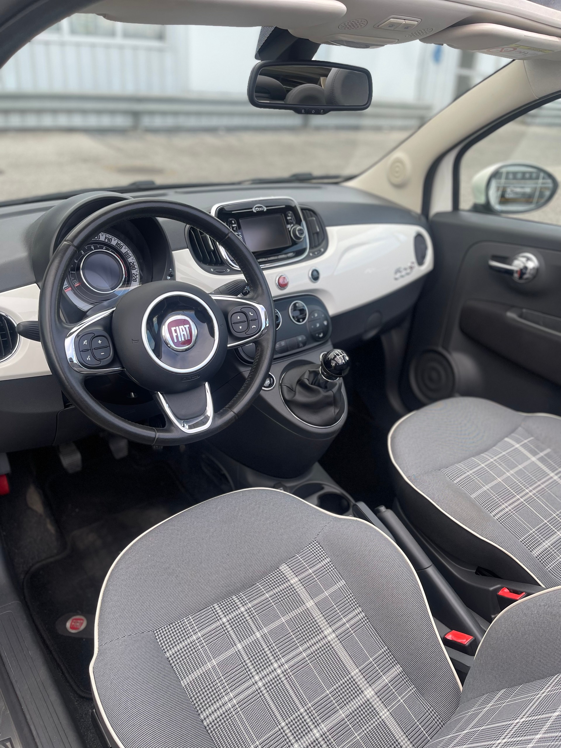 FIAT 500C 1.2 Lounge-image-7