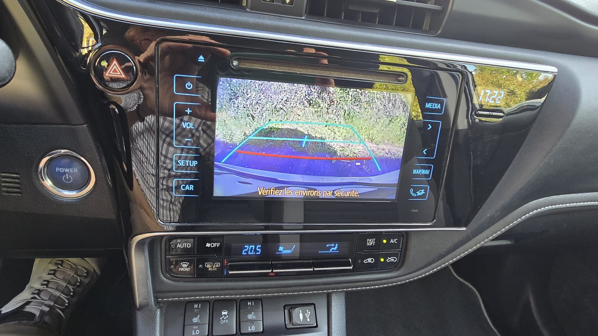 TOYOTA Auris Touring Sports 1.8 HSD ACTIVE Navi, kamera, 8 X alu, 1.Hand, 1ere main, Garantie Toyota OK, MFK-Exp 6.2026-image-8