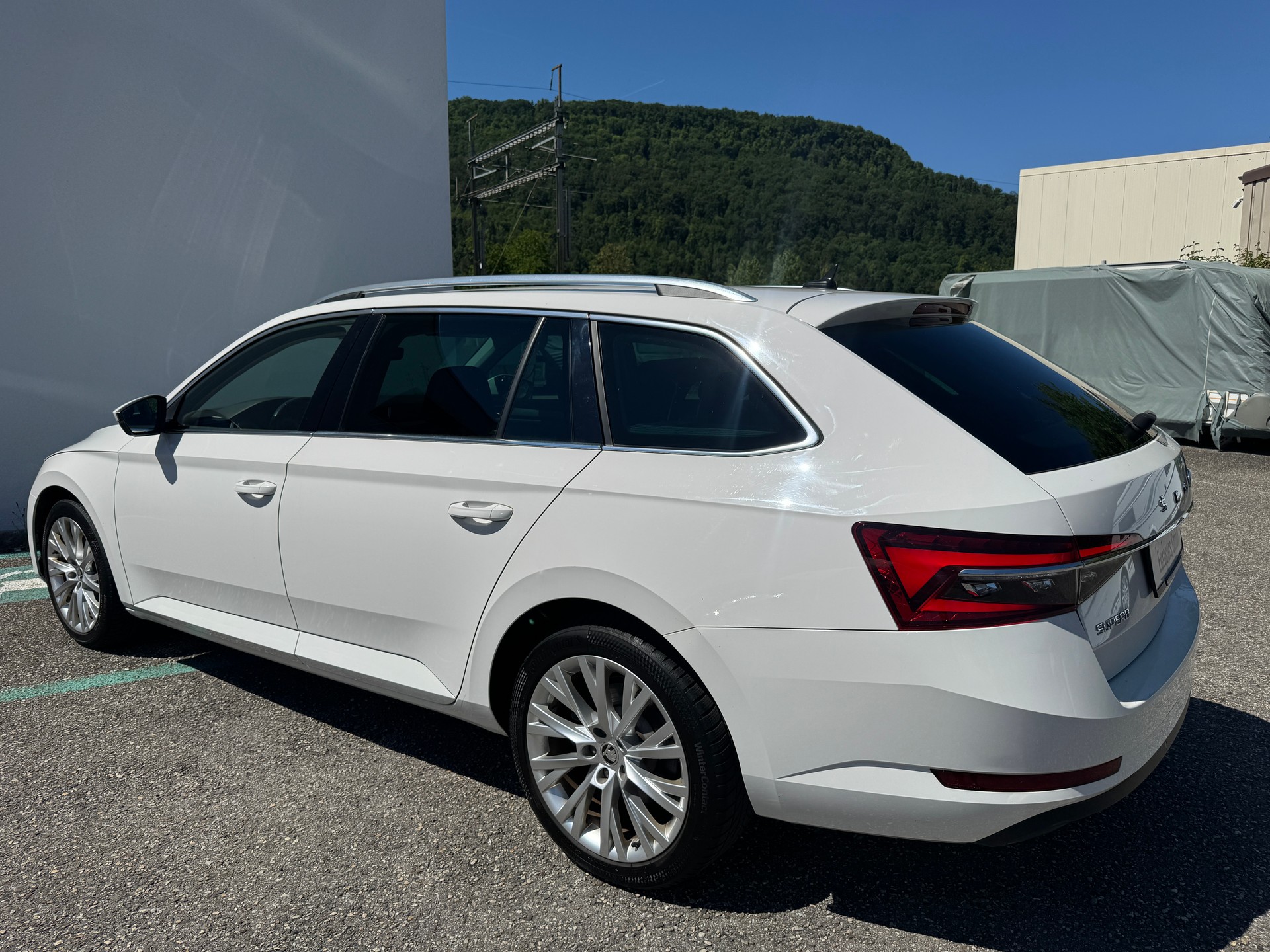 SKODA Superb Combi 2.0 TDi Style 4x4 DSG-image-5
