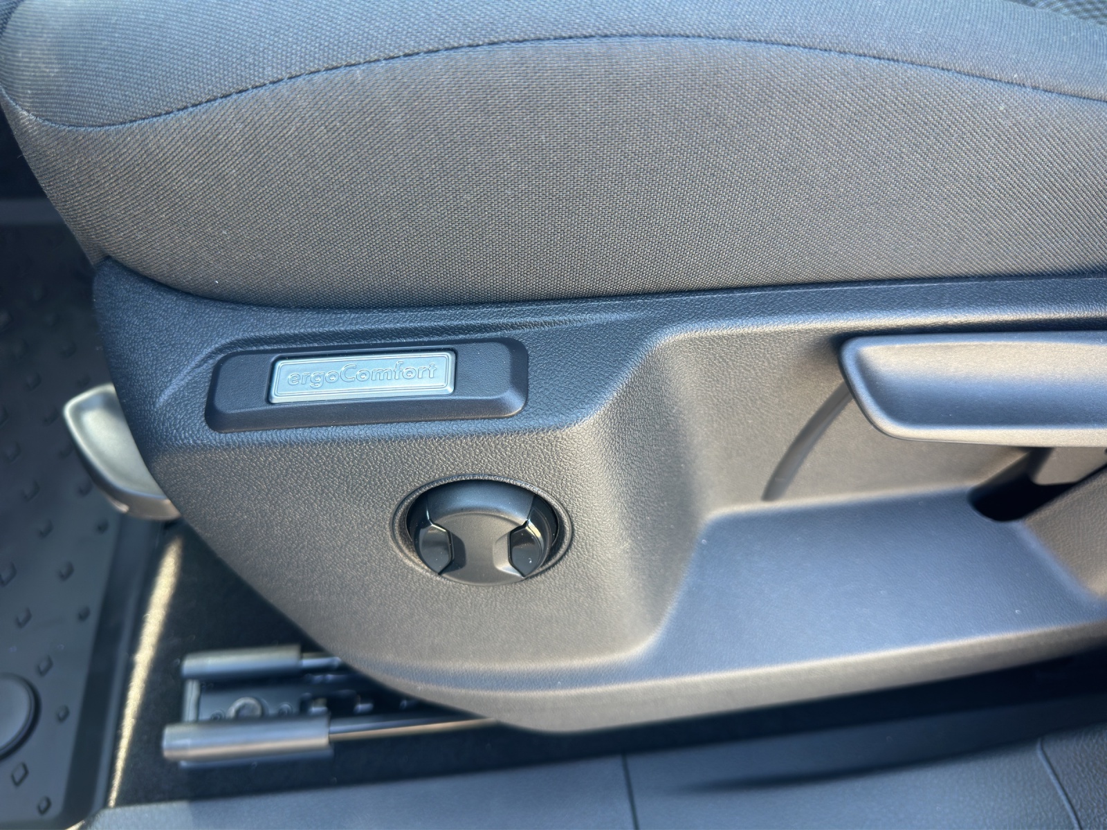 VW Caddy 1.5 TSI Plug in Hybrid Liberty DSG-image-15