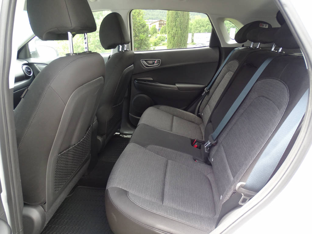 HYUNDAI Kona Electric Amplia-image-5