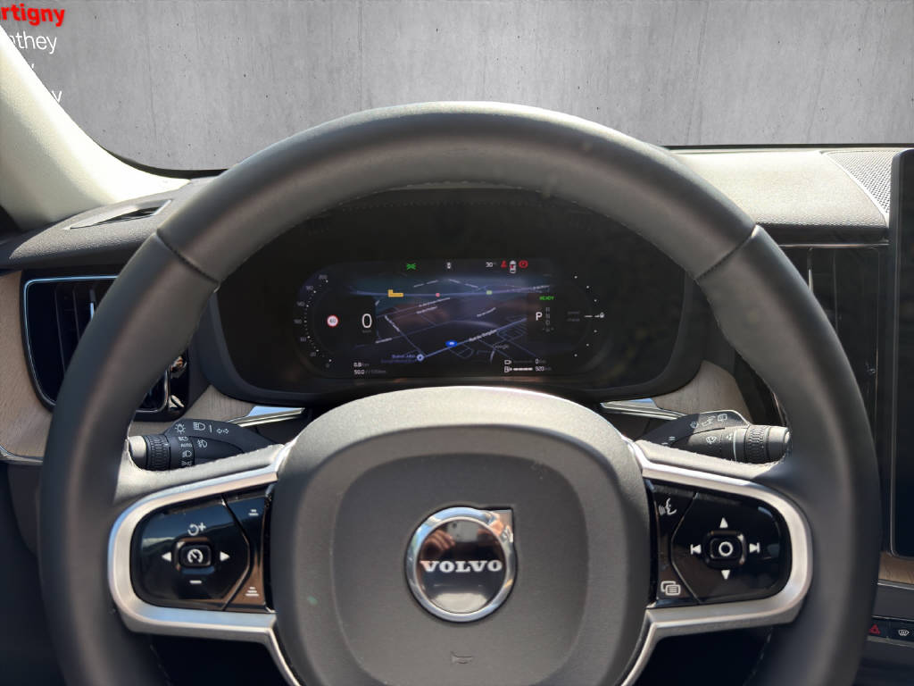 VOLVO XC60 2.0 T6 TE Plus Dark eAWD-image-10