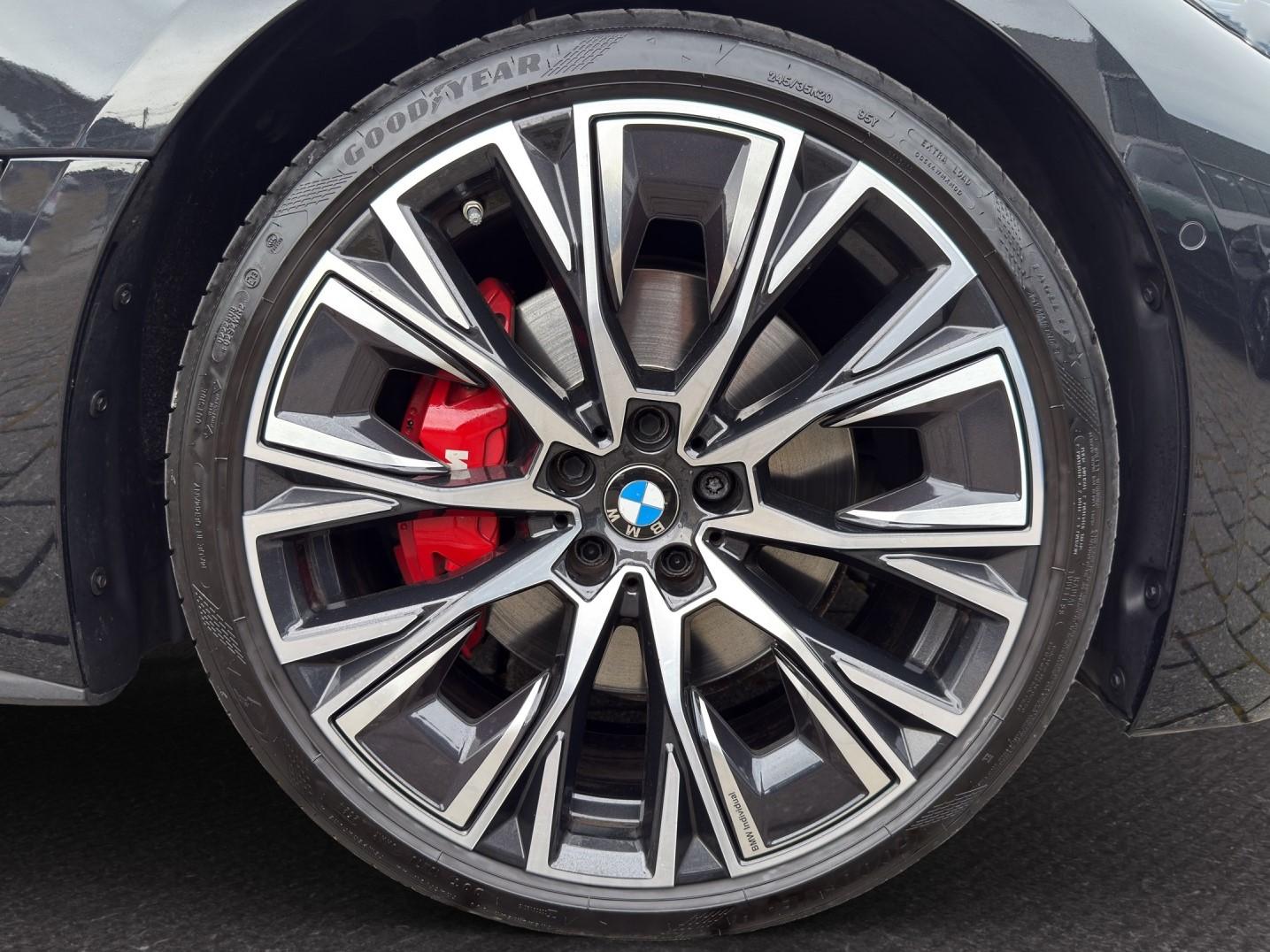 BMW M440i xDrive Gran Coupé M SPORTPAKET PRO-image-11