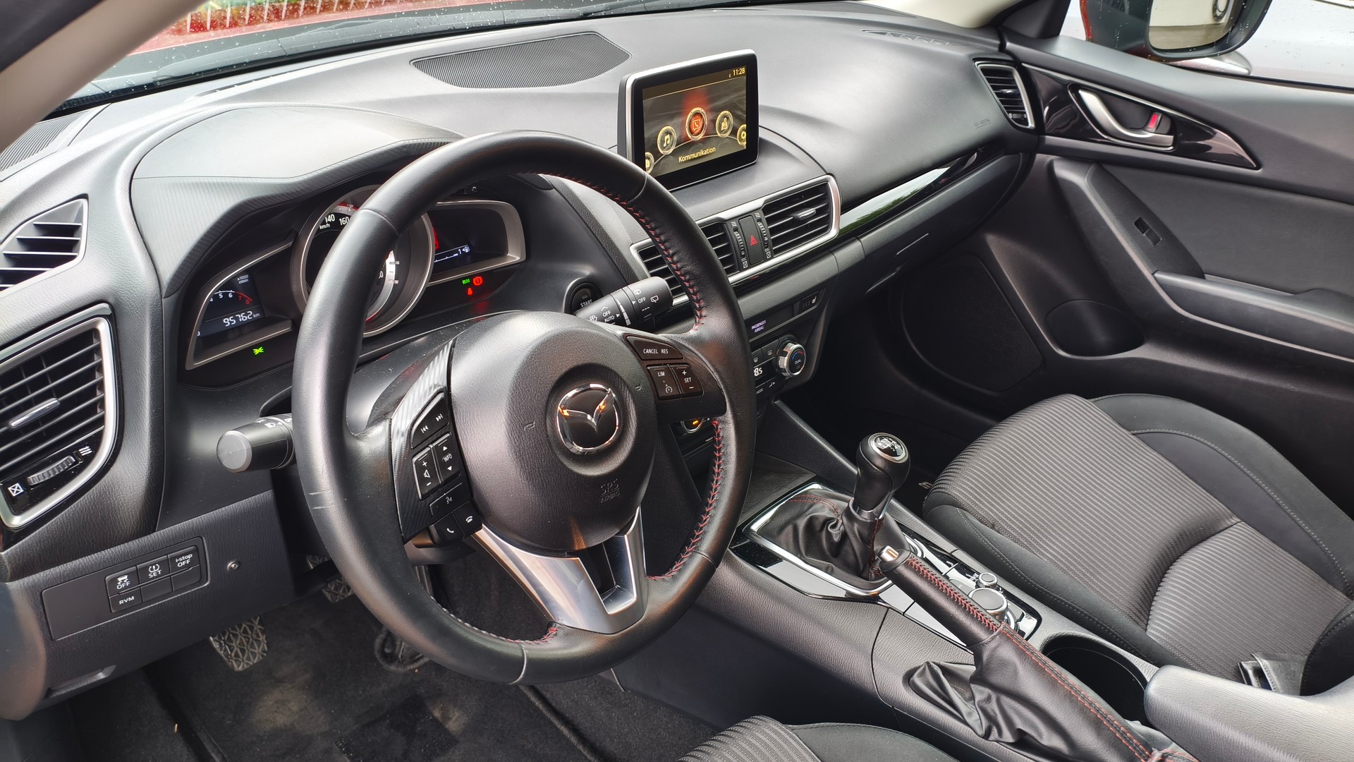 MAZDA 3 2.0 16V Ambition Plus-image-7