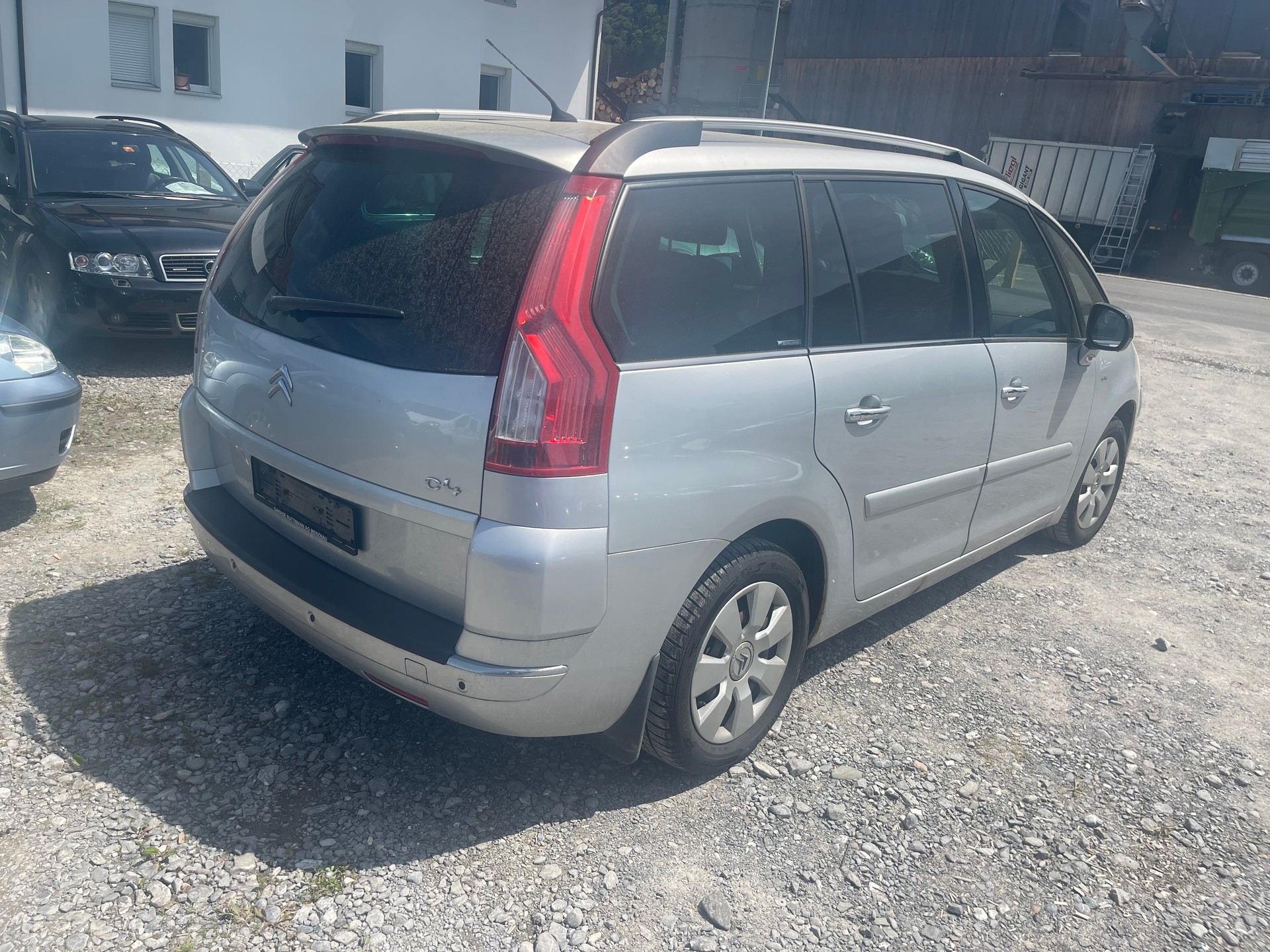 CITROEN Grand C4 Picasso 2.0 HDI Exclusive Automatic-image-2