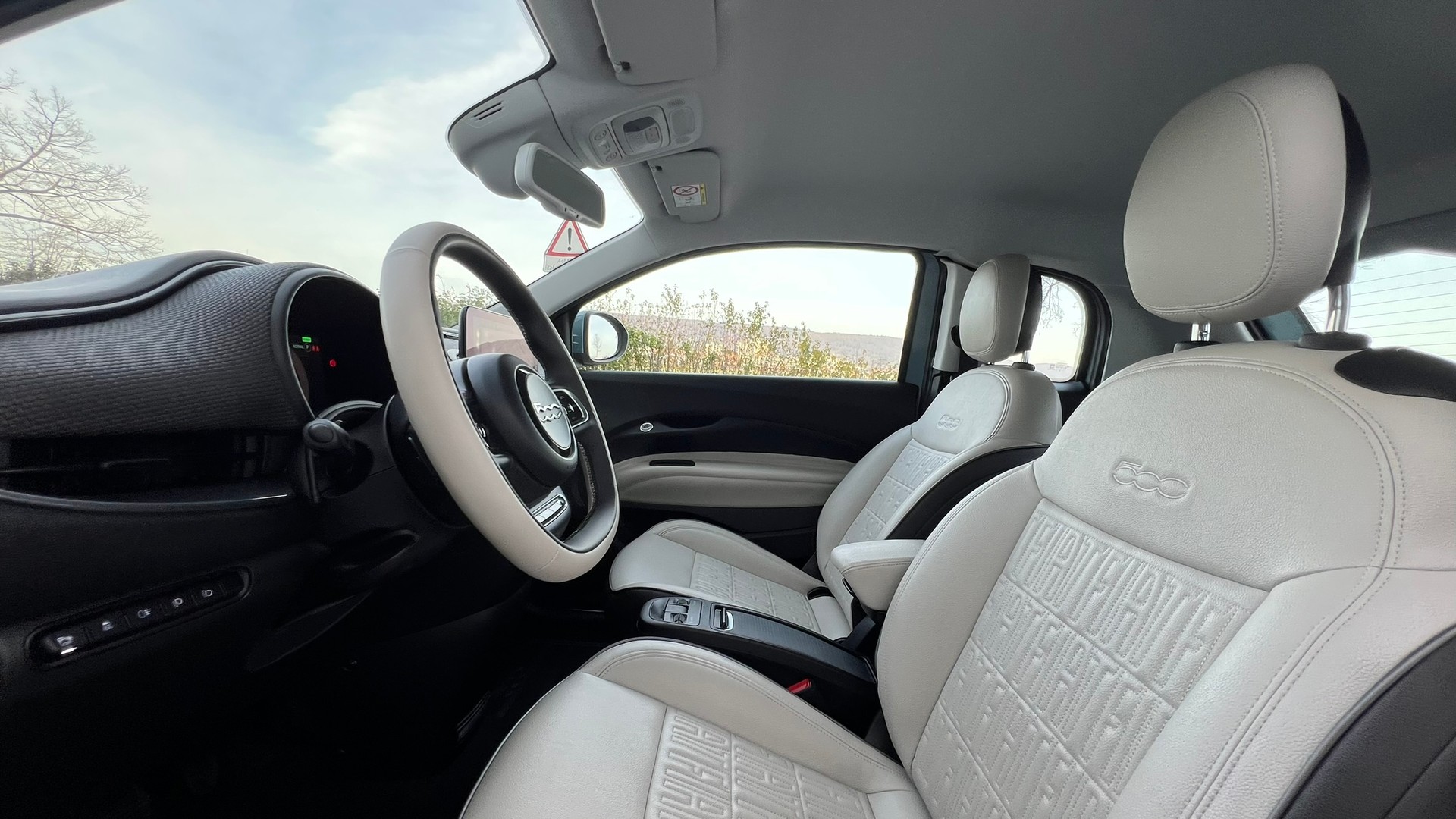 FIAT 500 ELECTRIC 87 kW LA PRIMA l 119 PS-image-26