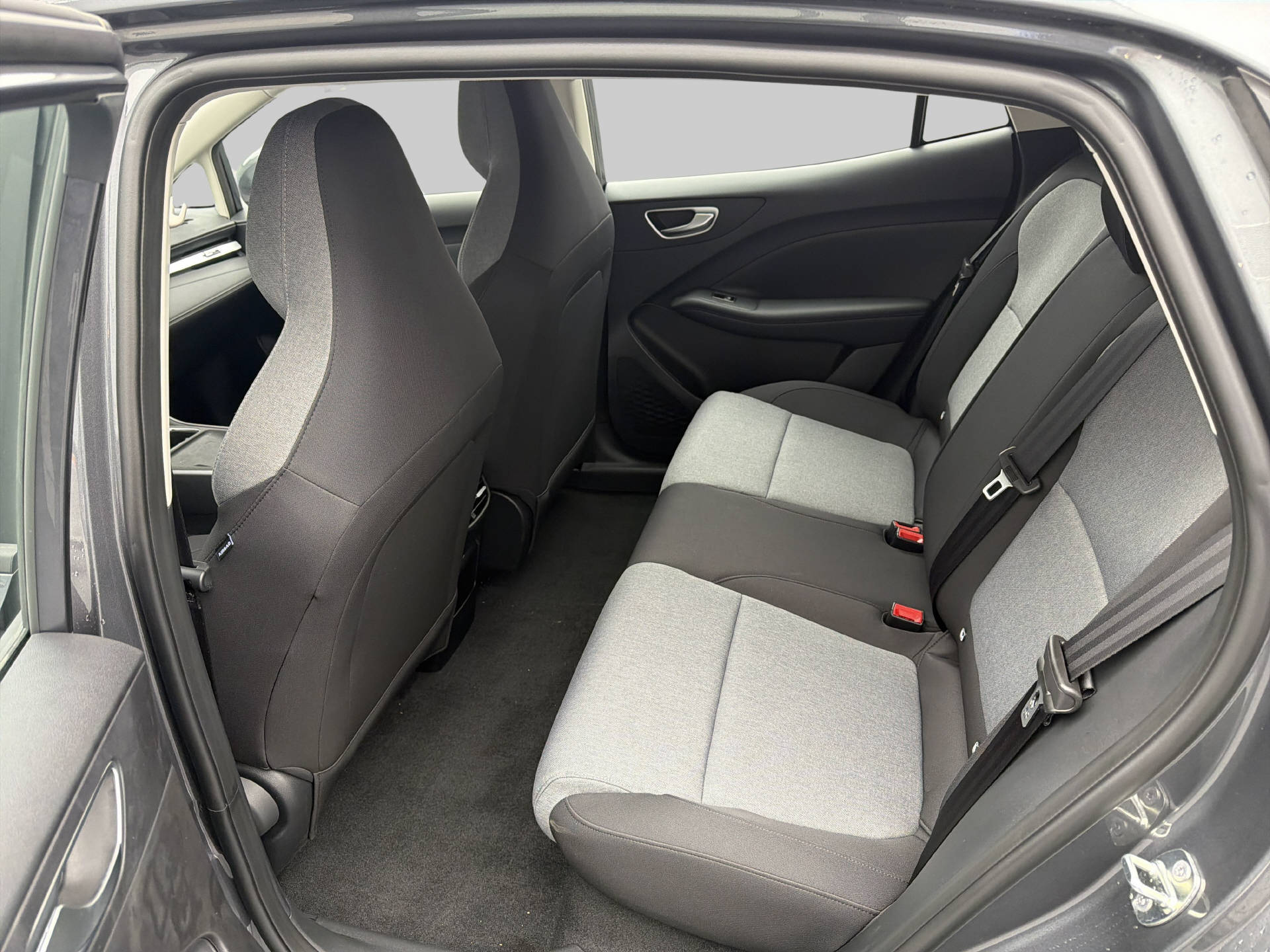MG 4 Urban 43kWh Comfort-image-8