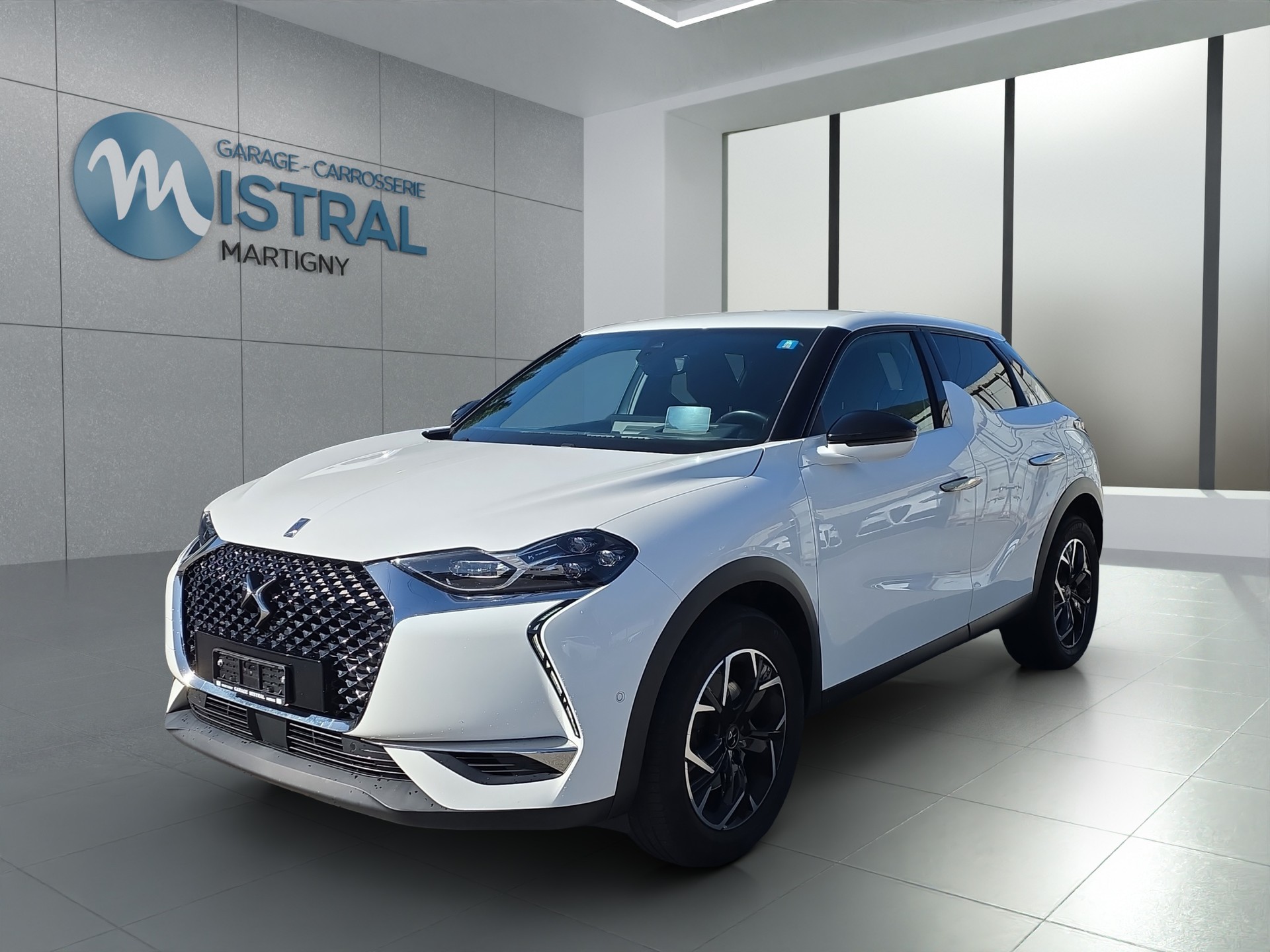DS AUTOMOBILES 3 Crossback 1.2 PureTech 130 So Chic-image-0