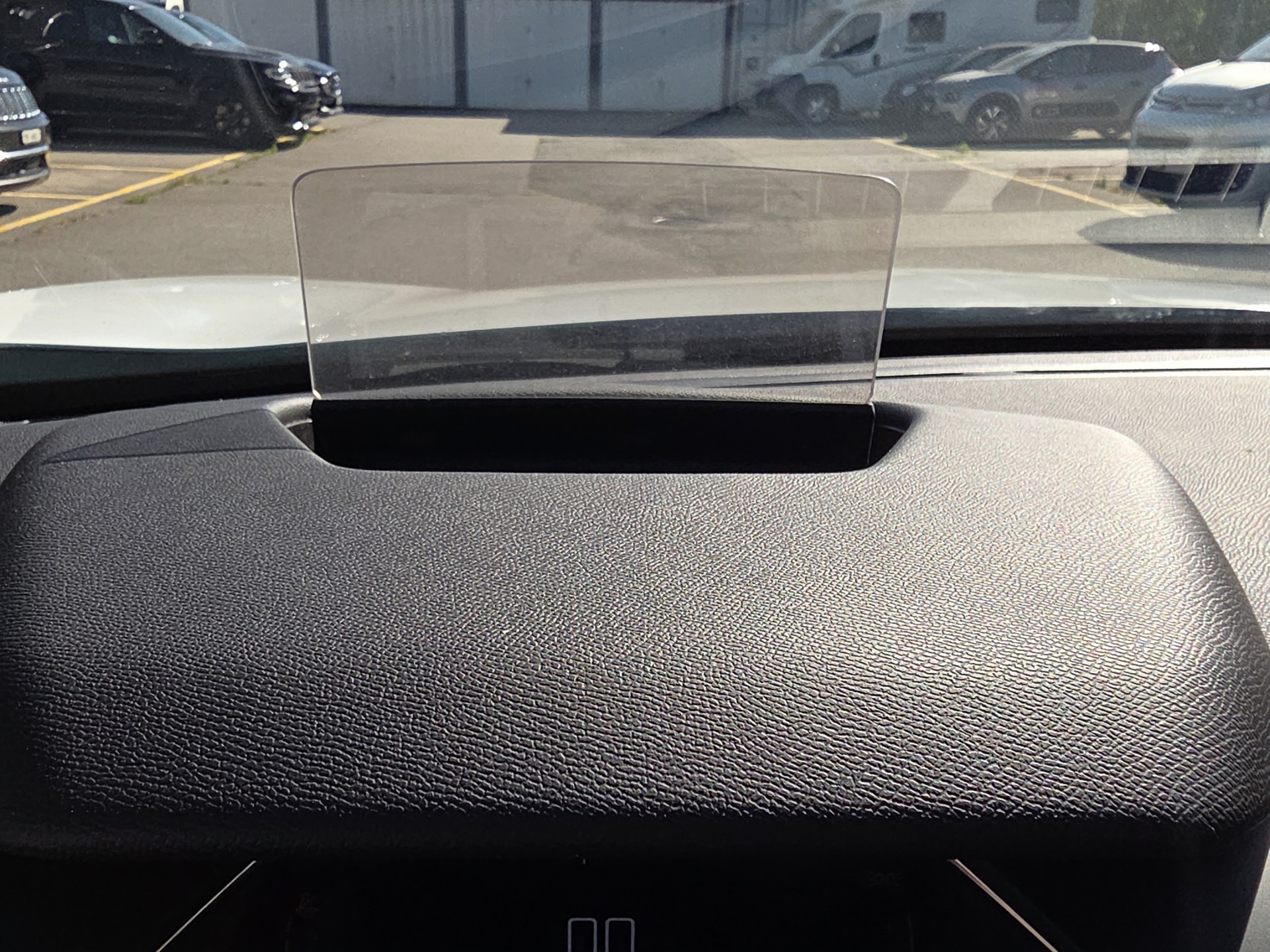 DS AUTOMOBILES 3 Crossback 1.2 PureTech 130 So Chic-image-14