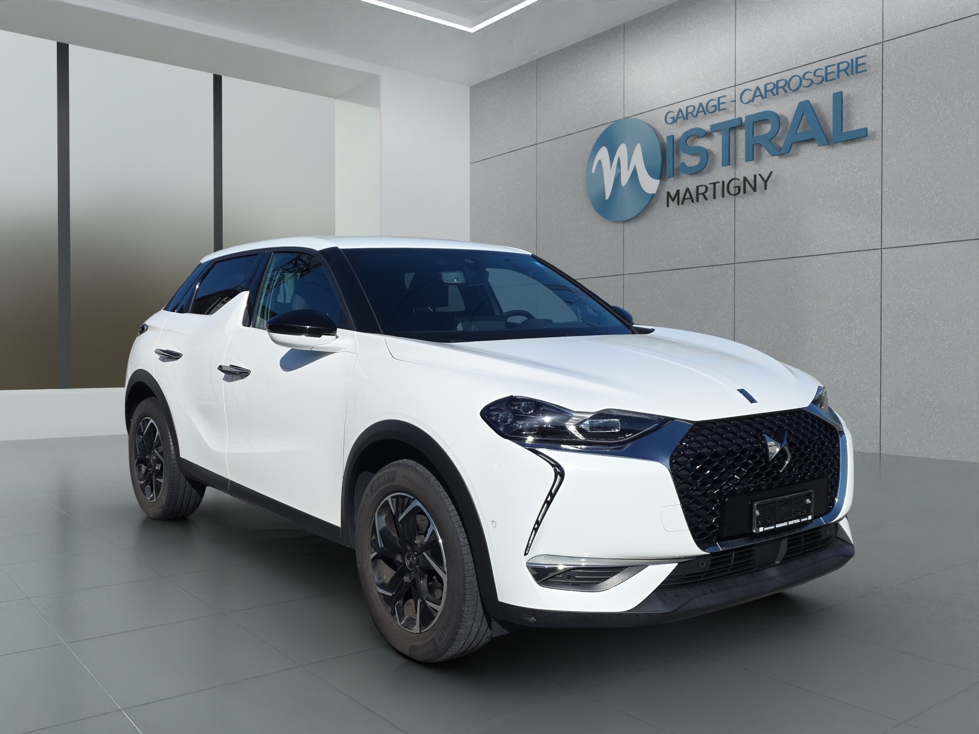 DS AUTOMOBILES 3 Crossback 1.2 PureTech 130 So Chic-image-6
