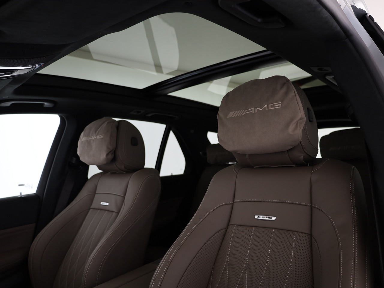 MERCEDES-BENZ GLE 63 S AMG 4Matic+ 9G-Speedshift-image-11